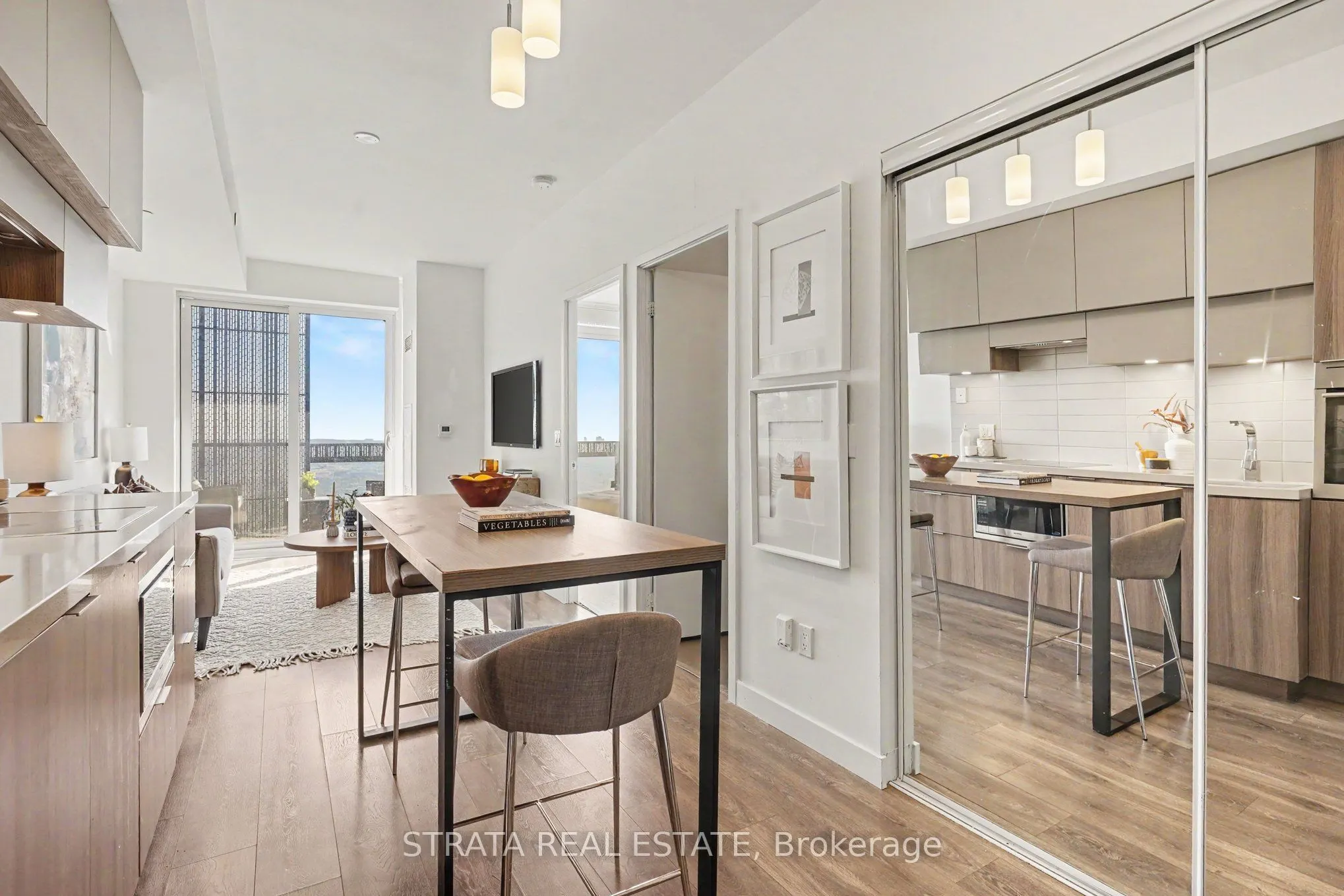 8 Eglinton Avenue E #4610