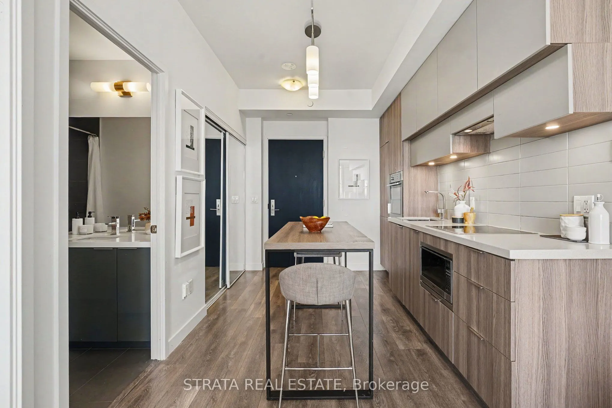 8 Eglinton Avenue E #4610