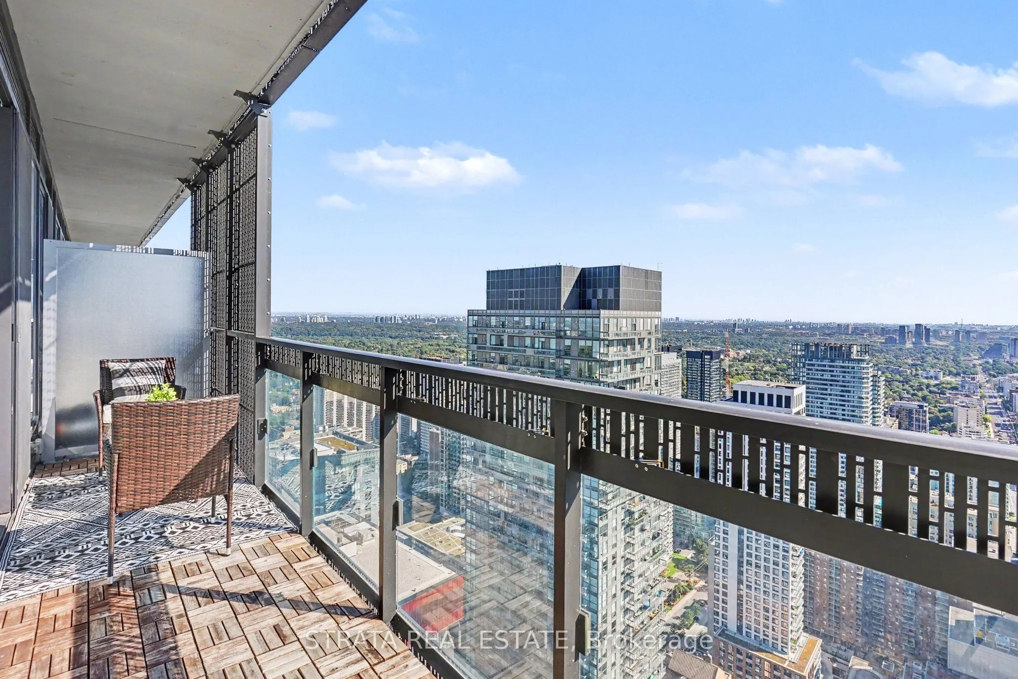 8 Eglinton Avenue E #4610