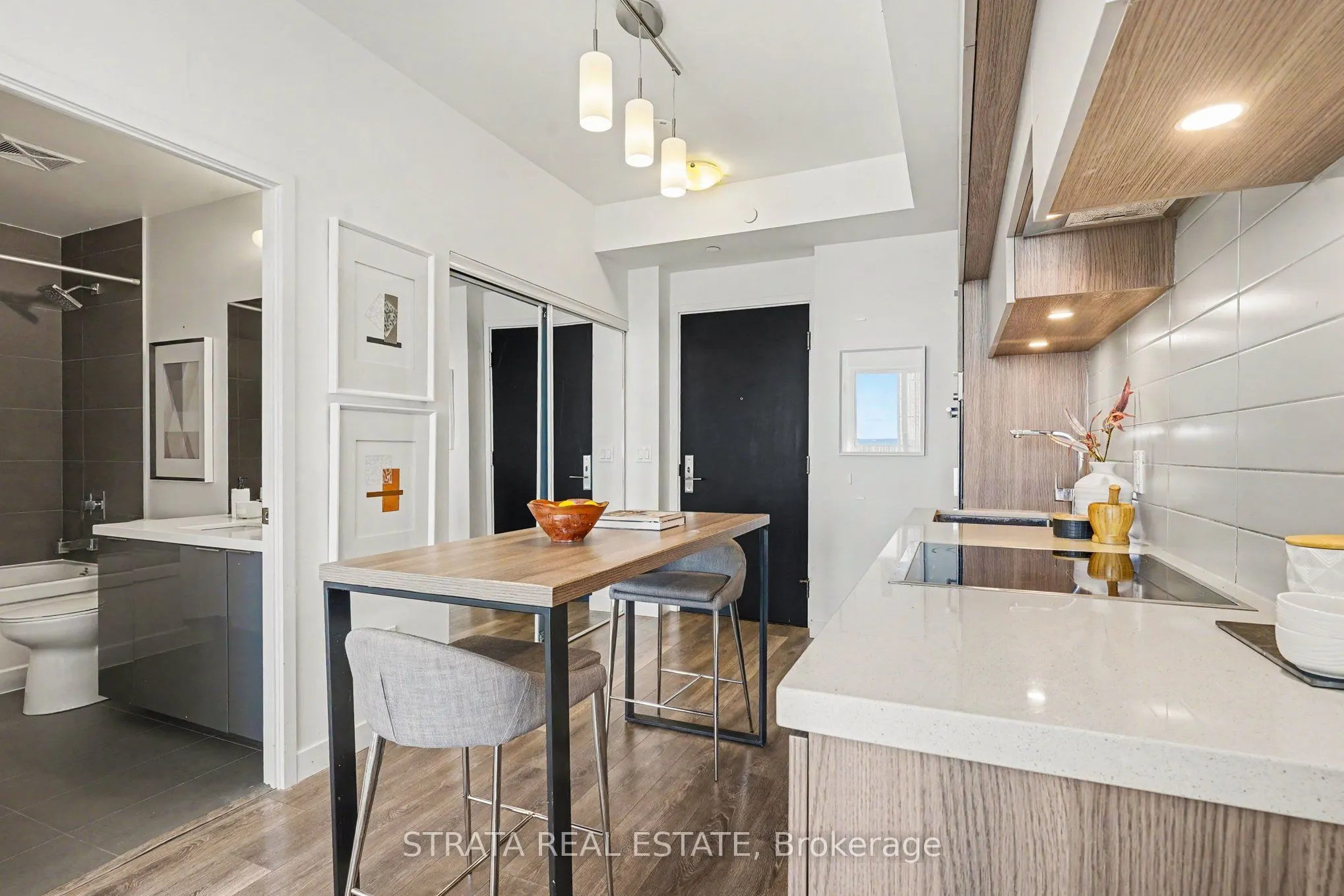 8 Eglinton Avenue E #4610