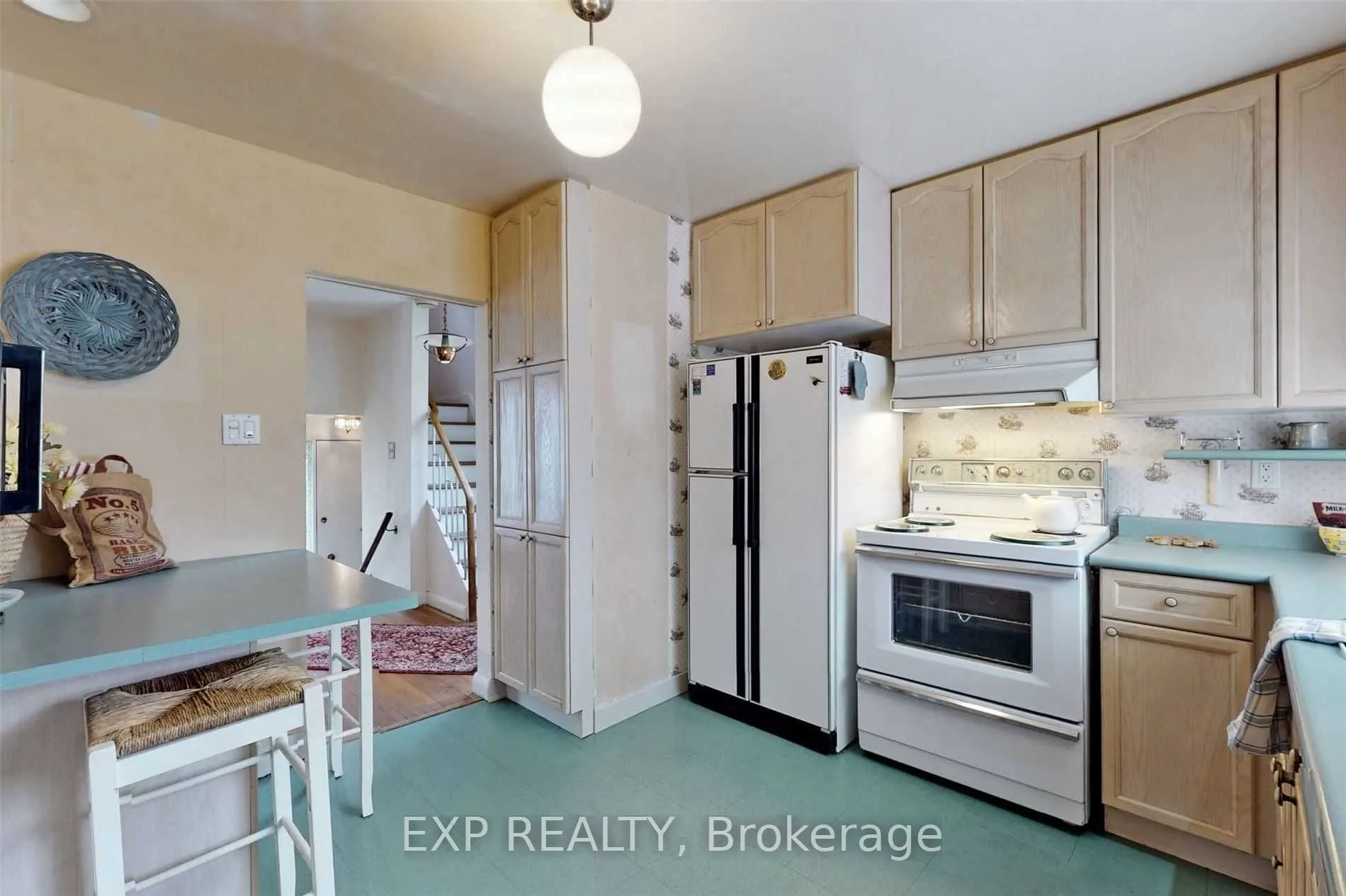 1 Guytoi Court