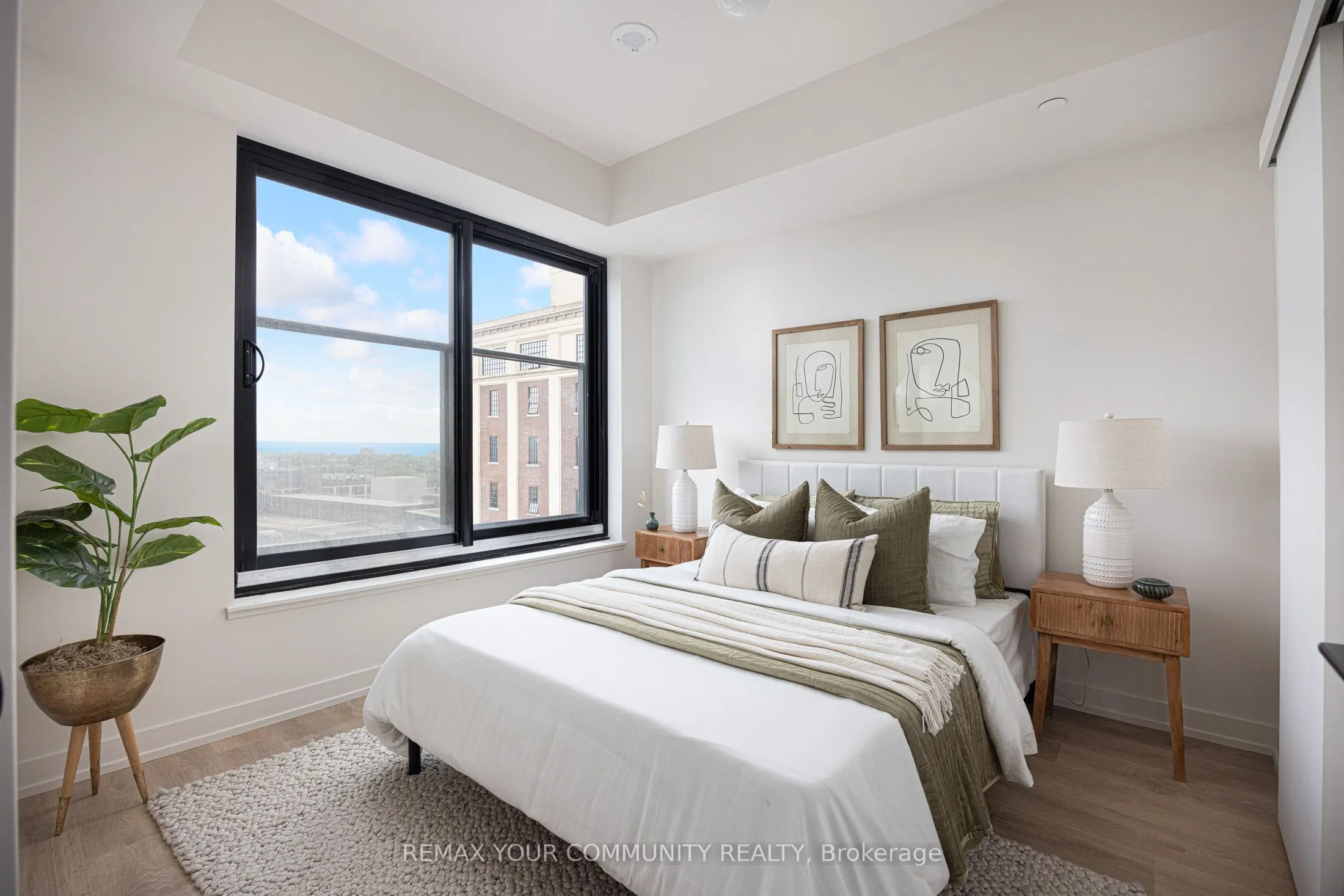 181 Sterling Road #1107