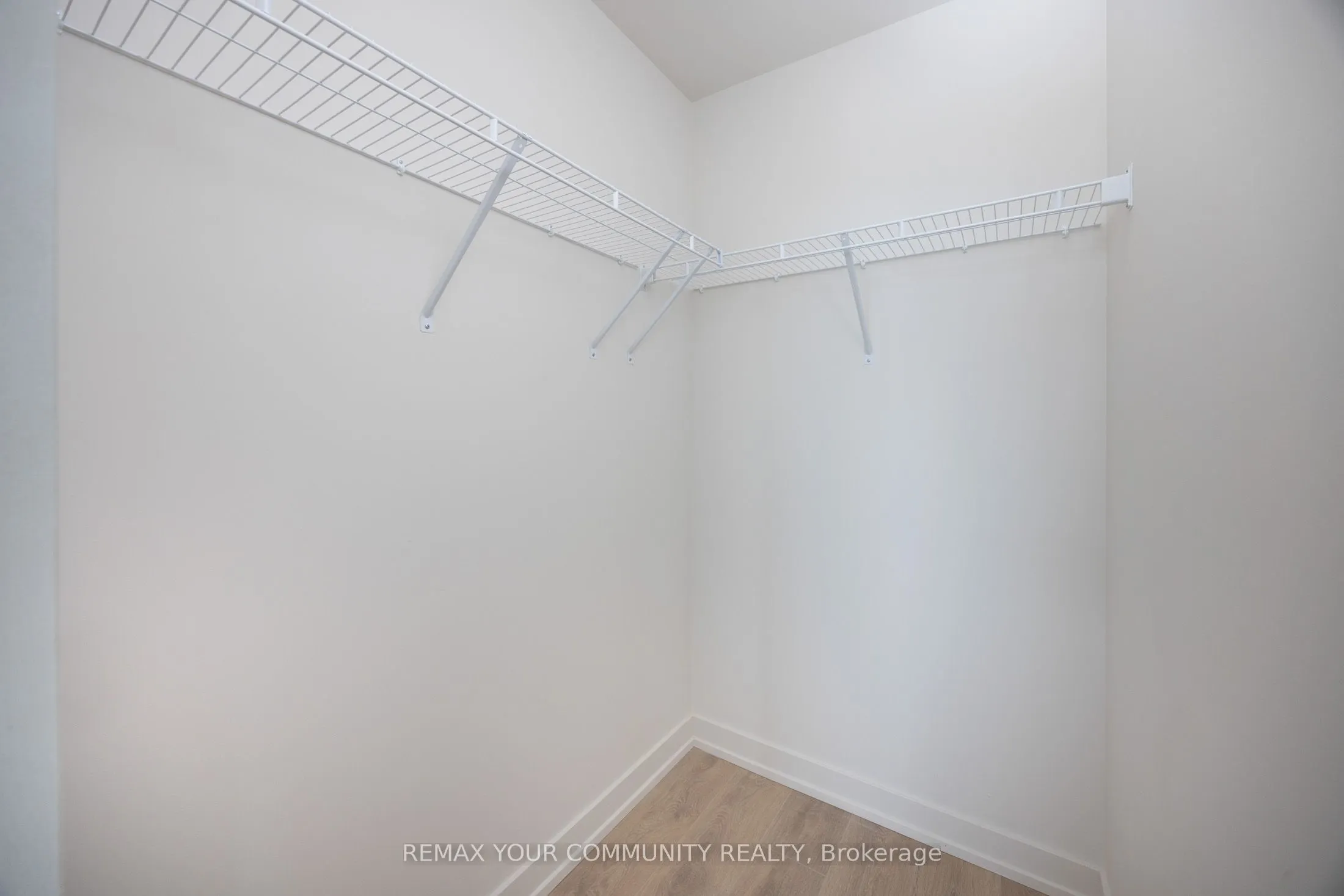 181 Sterling Road #1107