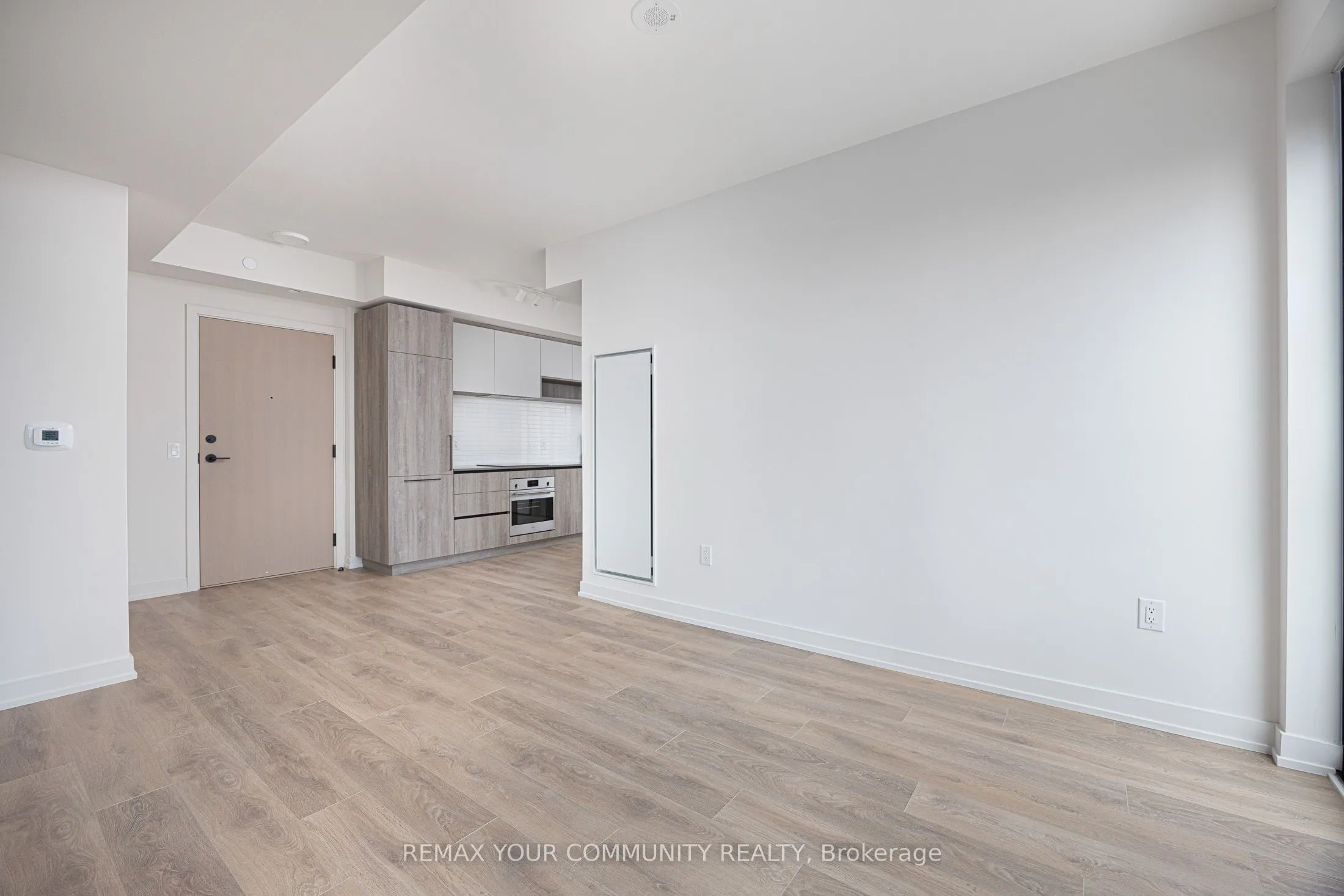 181 Sterling Road #1002