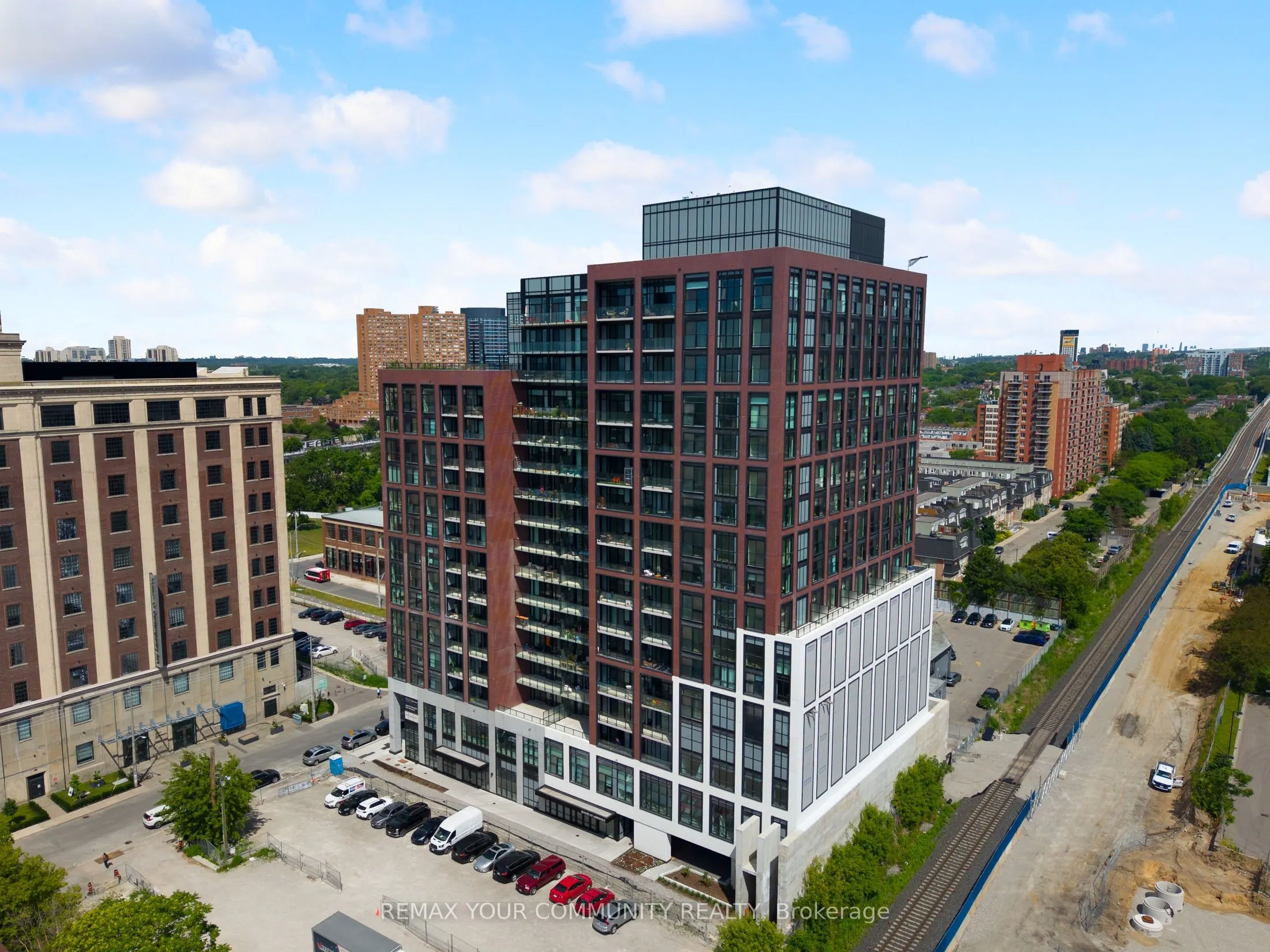 181 Sterling Road #1605