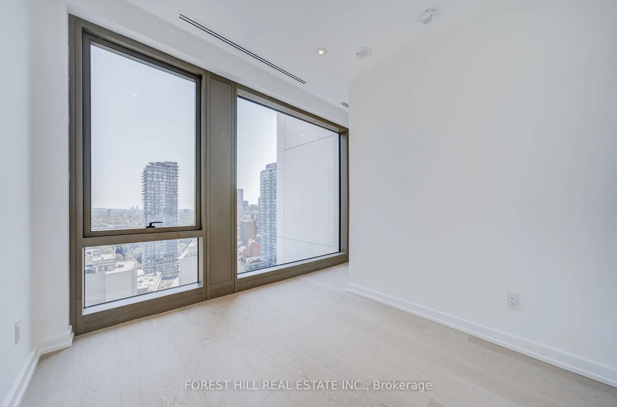 1315 Bay Street #2202