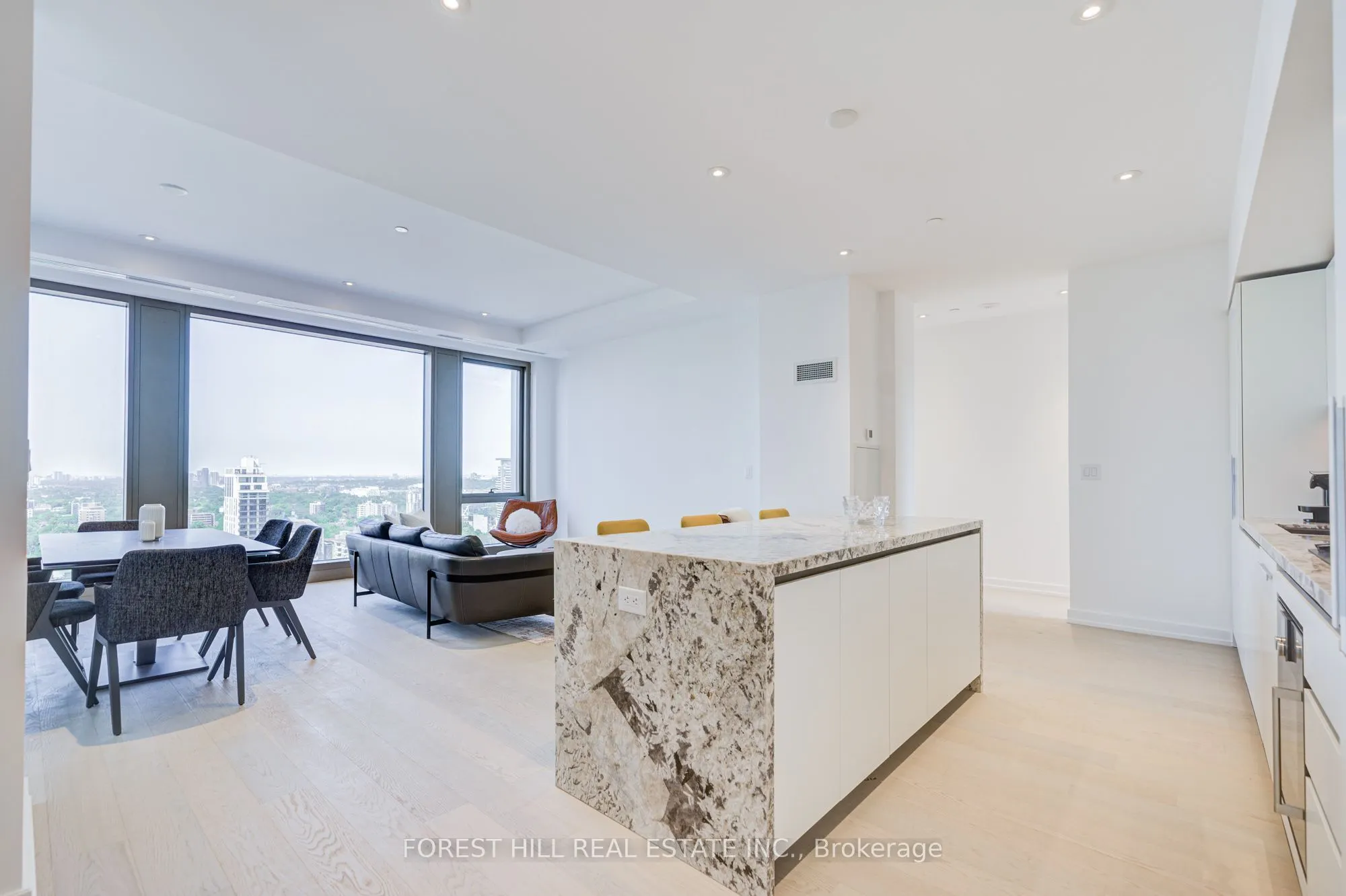 1315 Bay Street #2202