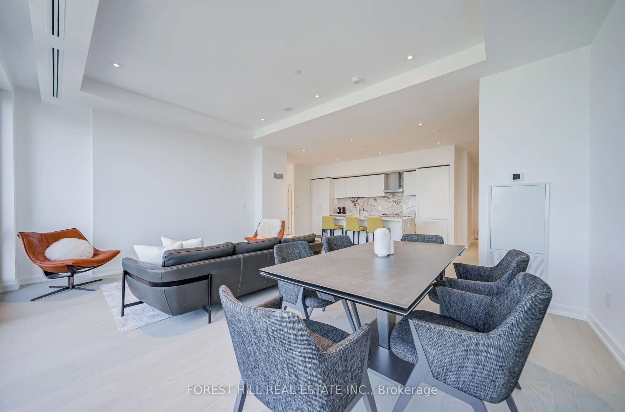 1315 Bay Street #2202