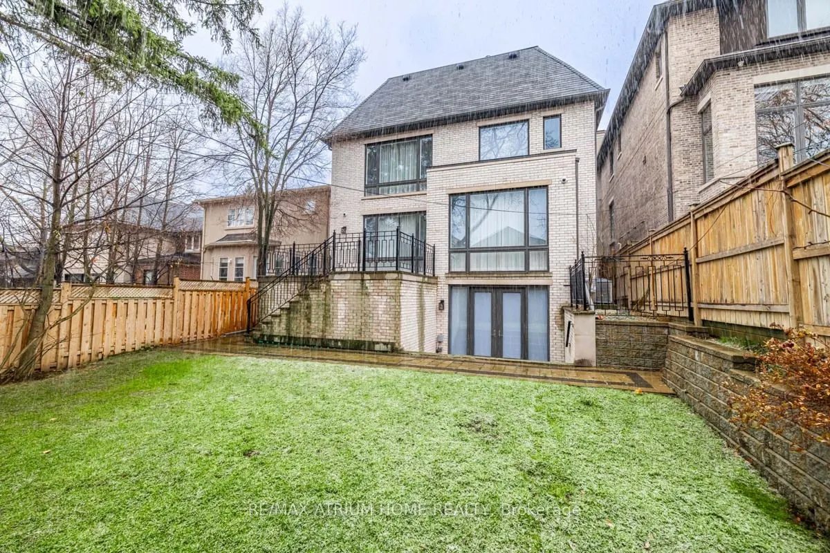 319 Richview Avenue