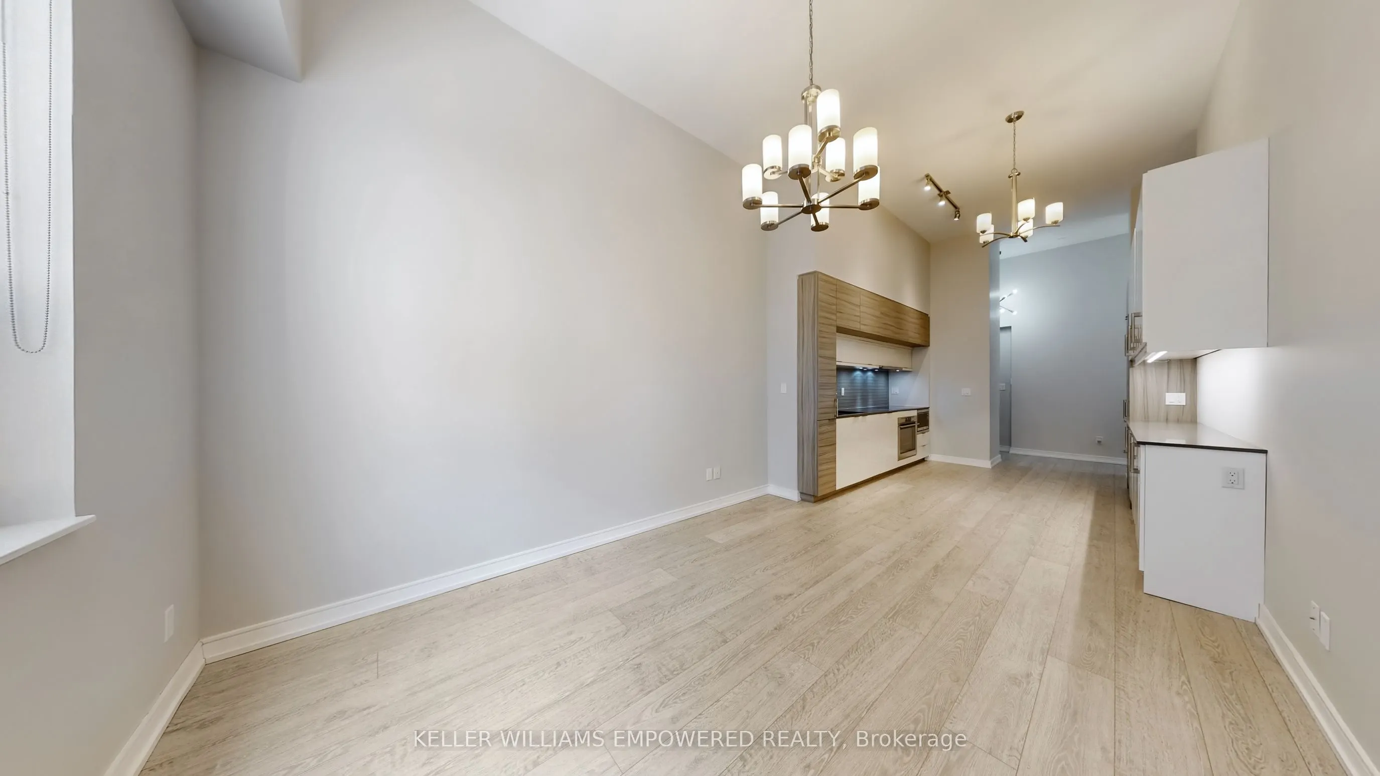 88 Scott Street #307