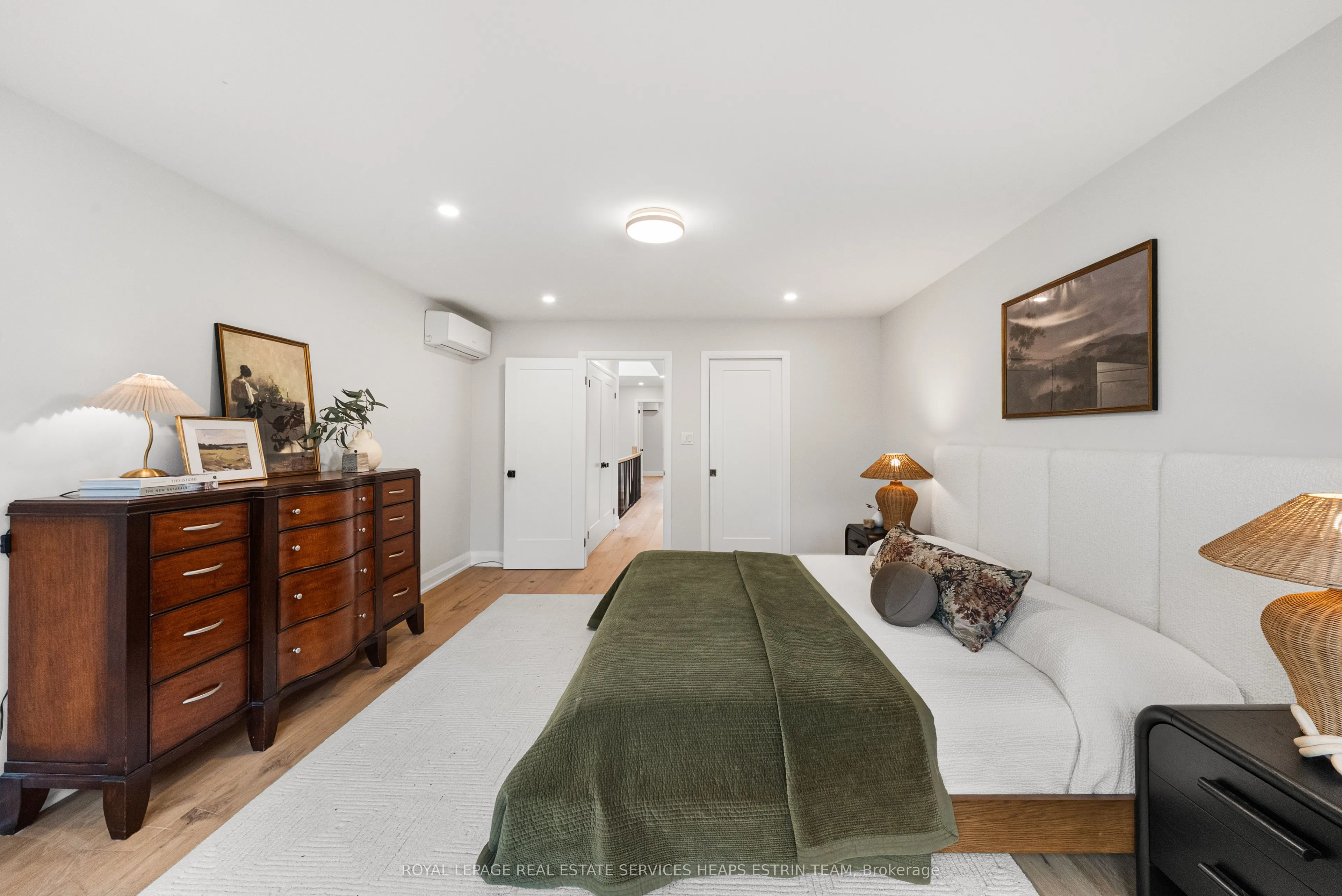 247A Lippincott Street