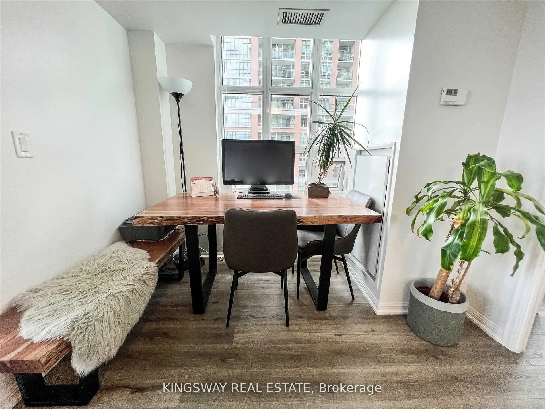 65 East Liberty Street #805