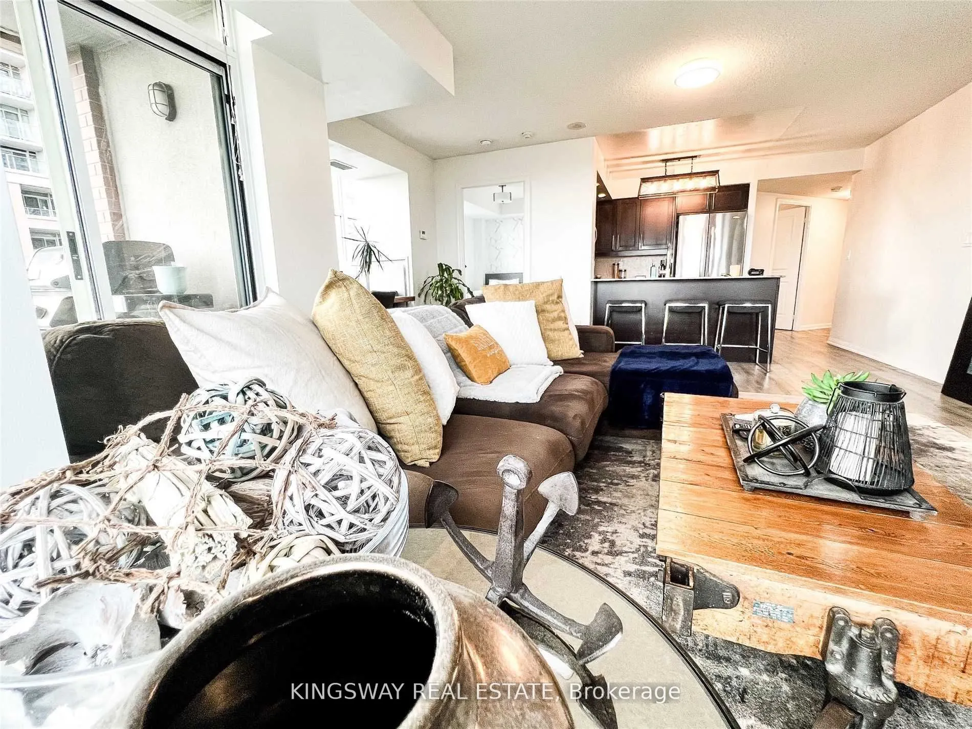65 East Liberty Street #805
