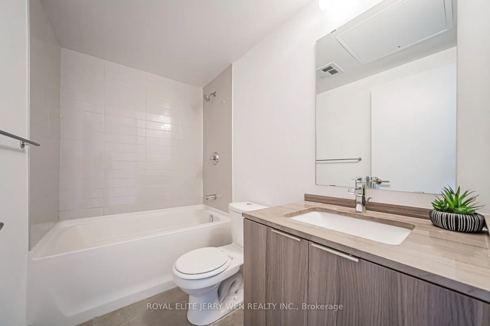 11 Wellesley Street W #3104