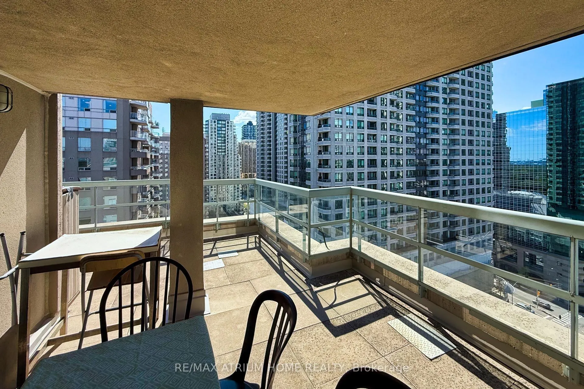 28 Empress Avenue #2208
