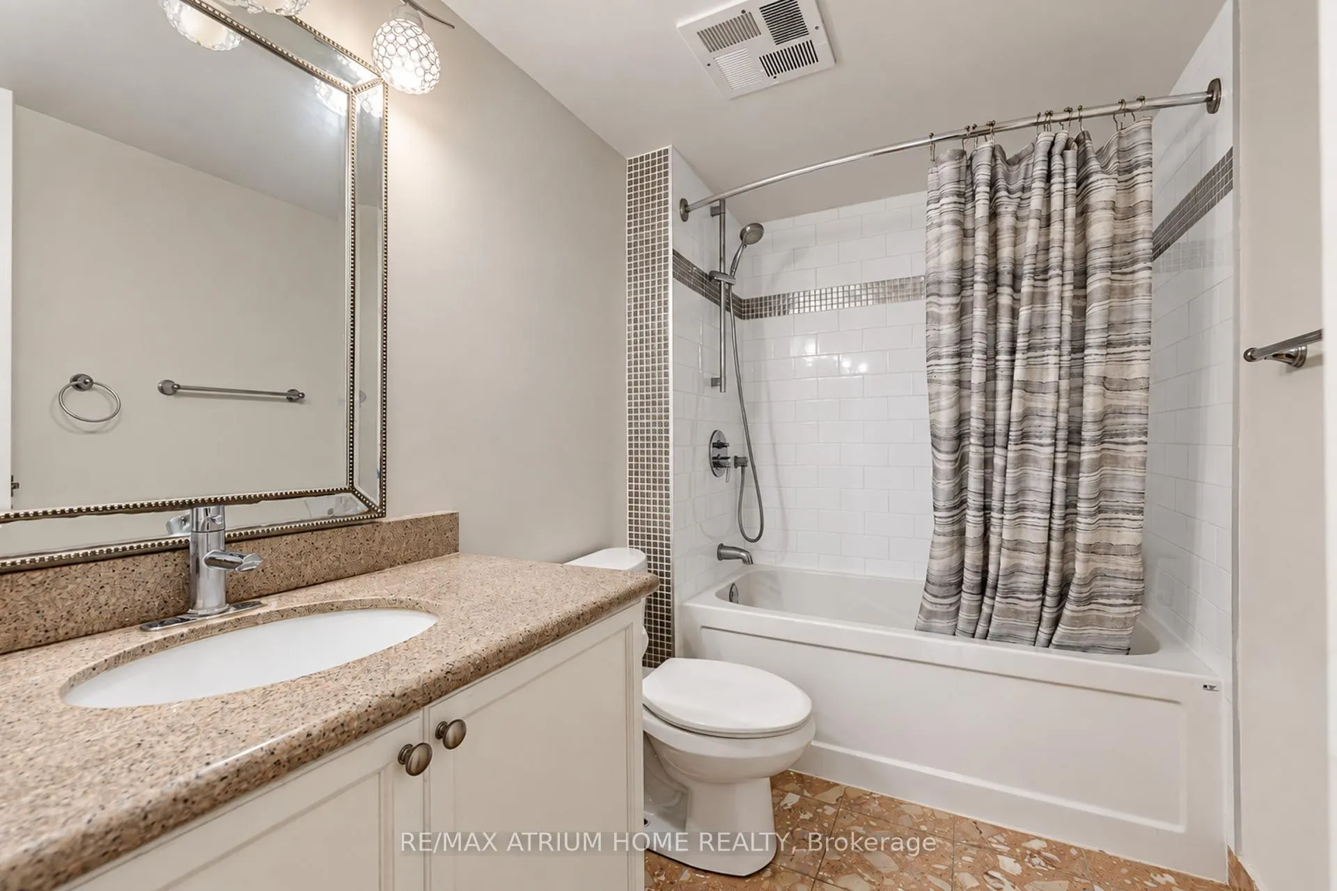 28 Empress Avenue #2208