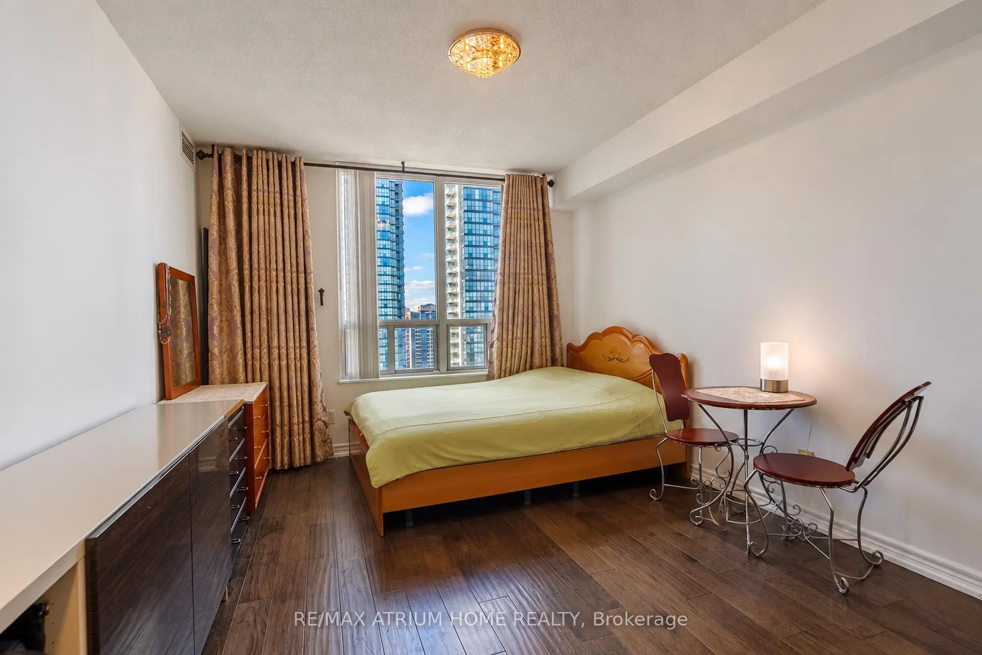 28 Empress Avenue #2208