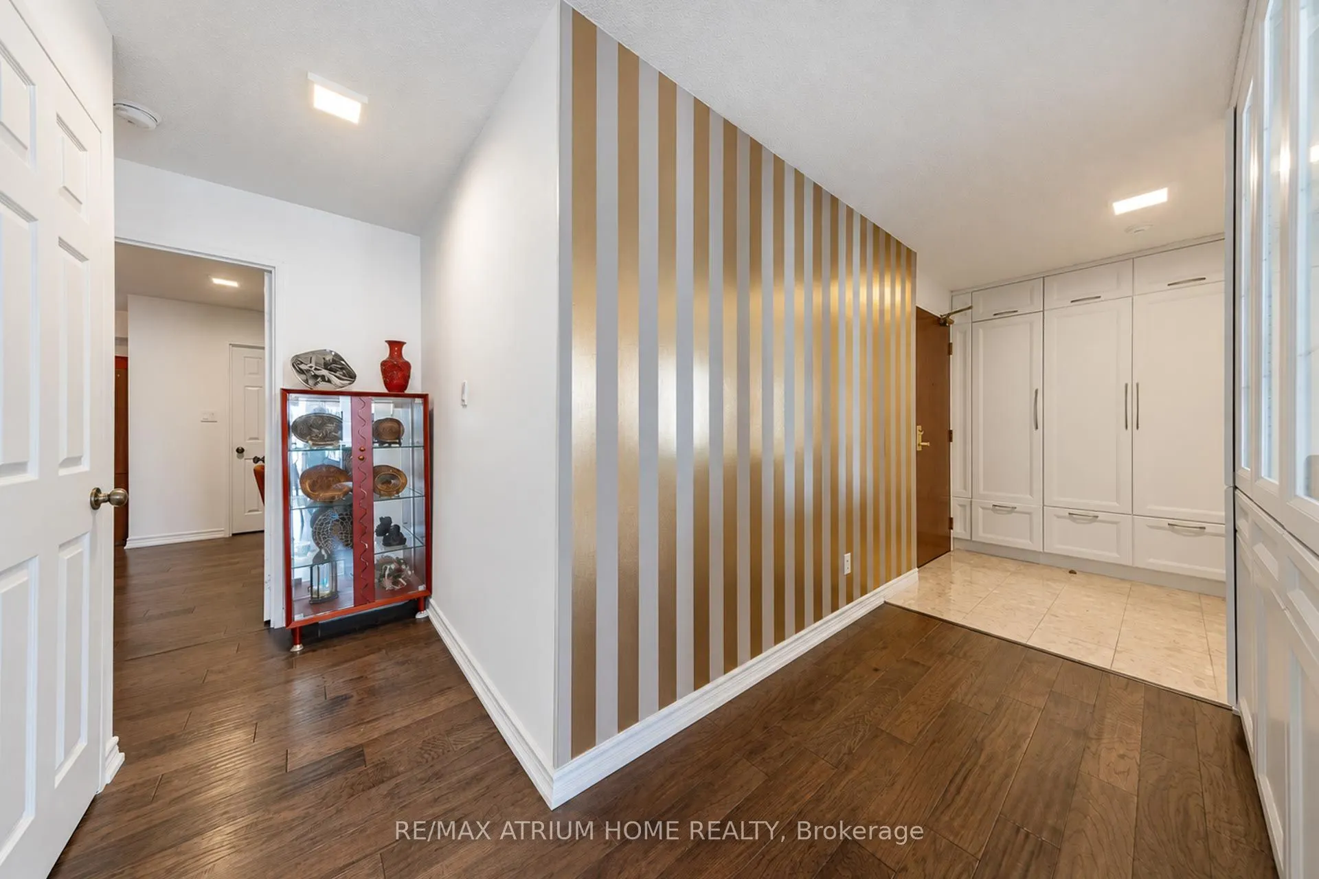 28 Empress Avenue #2208