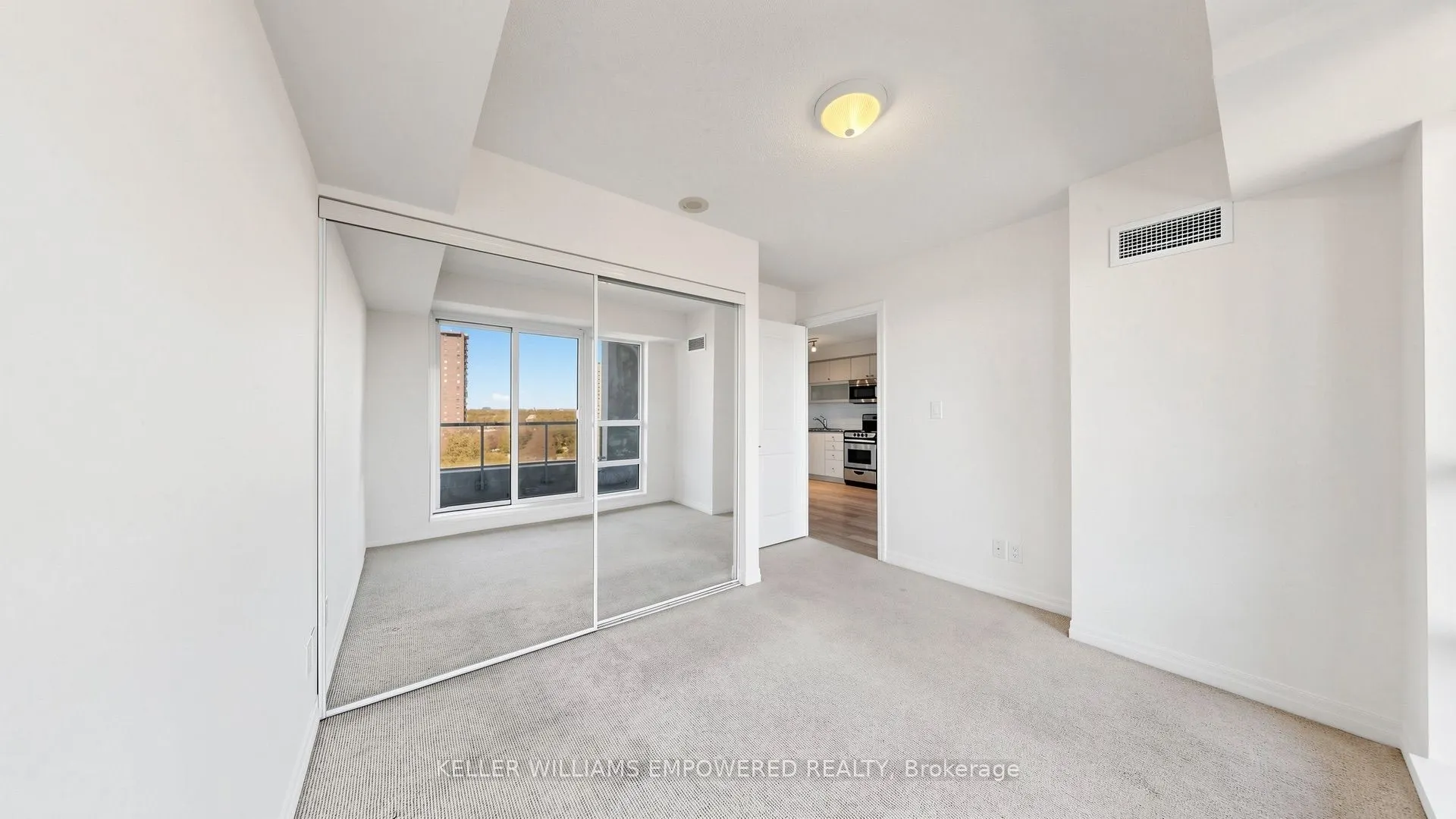 2015 Sheppard Avenue E #807