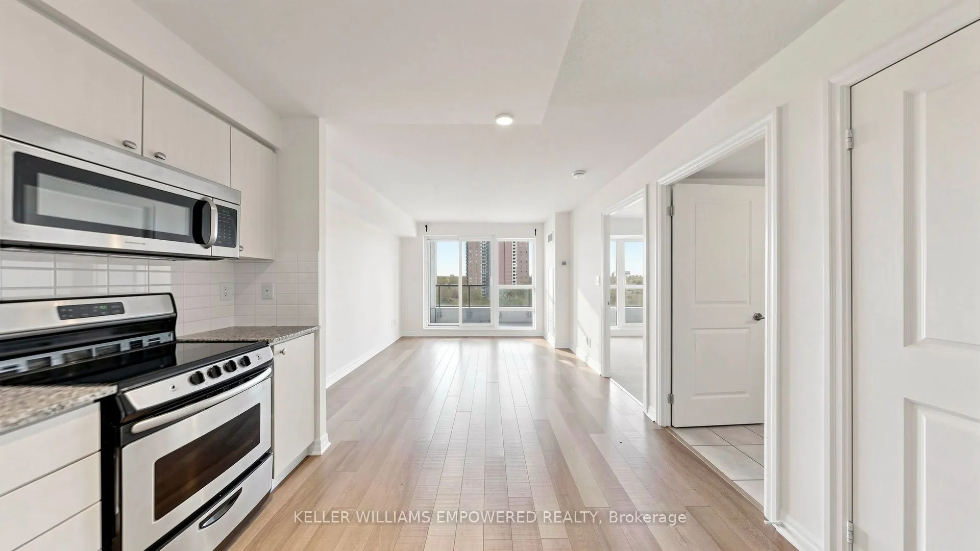 2015 Sheppard Avenue E #807