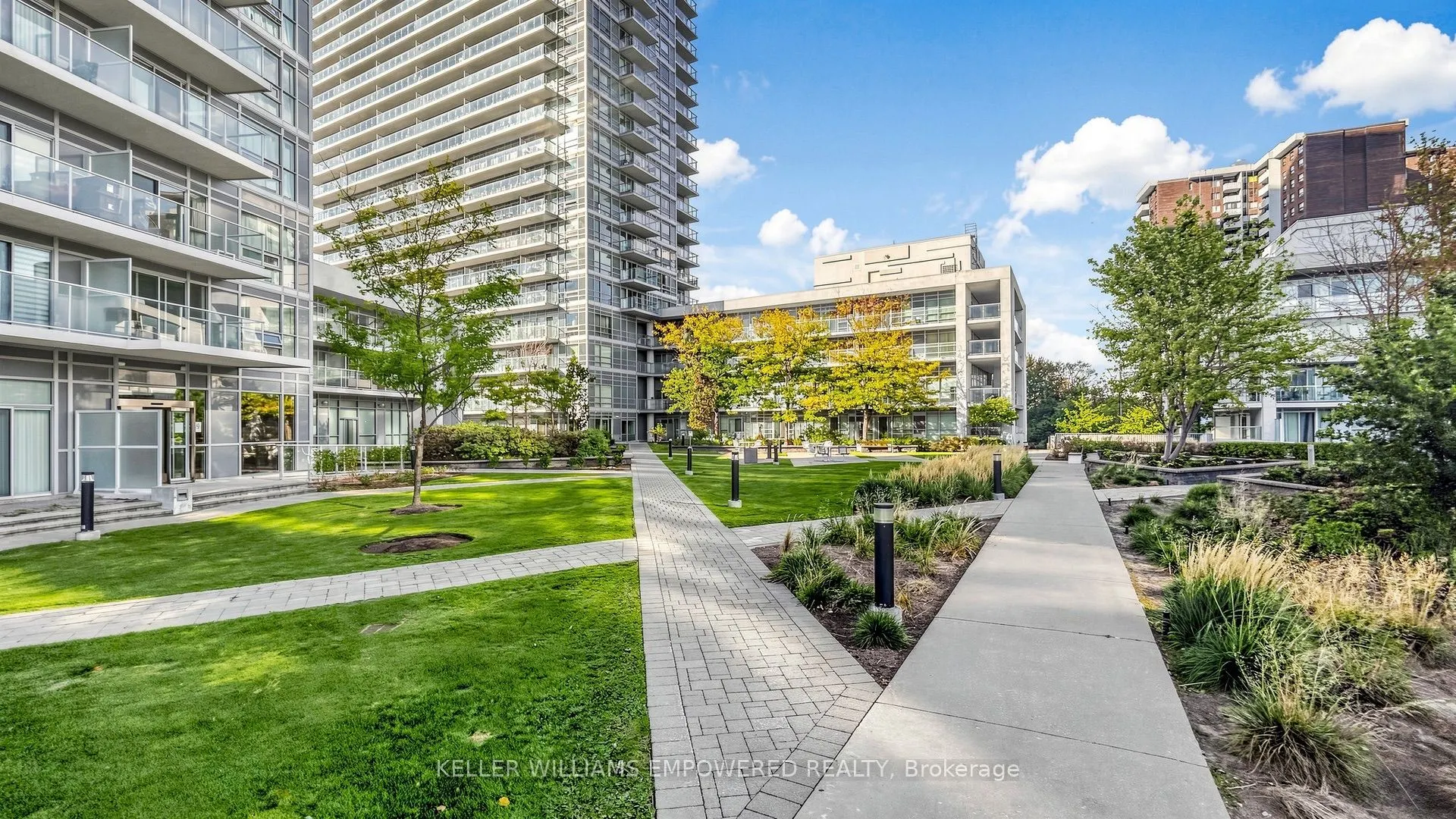 2015 Sheppard Avenue E #807