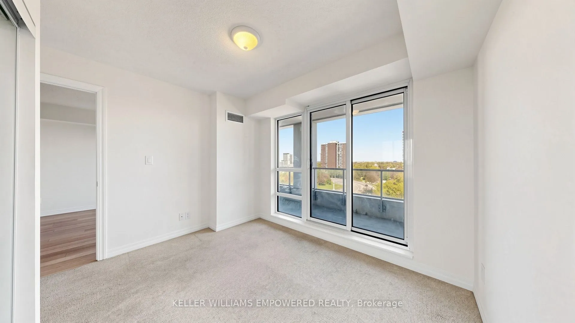 2015 Sheppard Avenue E #807