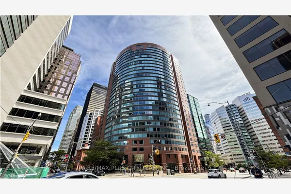 33 University Avenue #2506