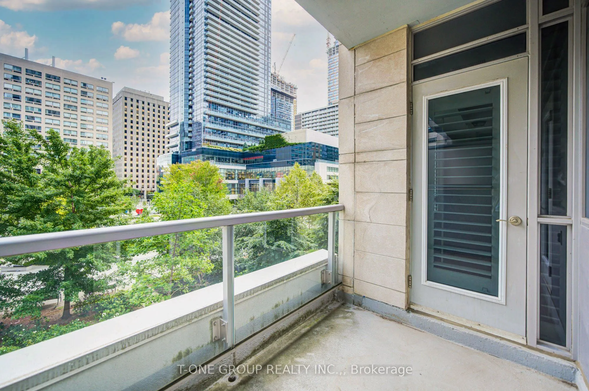 761 Bay Street #TH 8