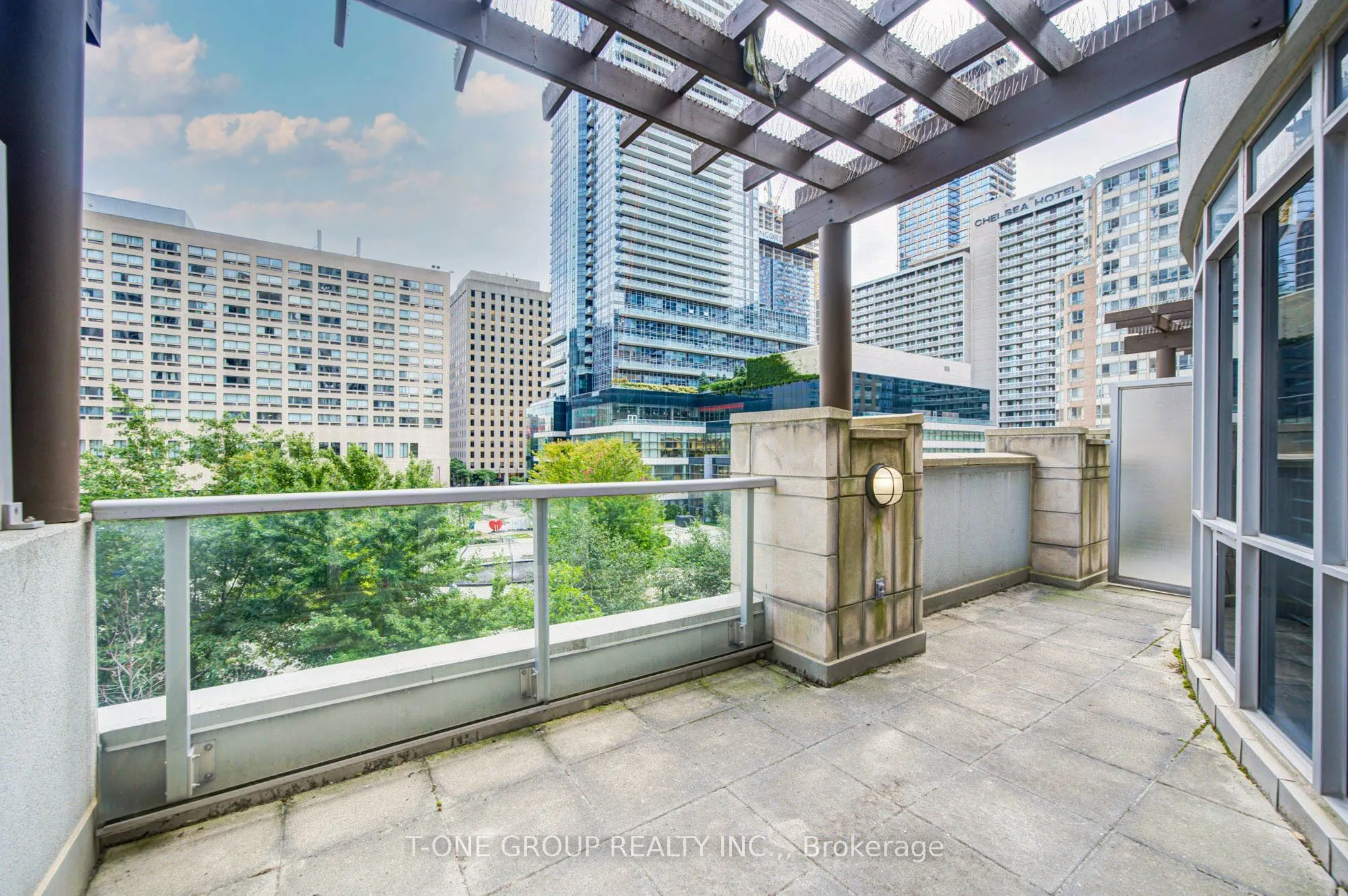 761 Bay Street #TH 8