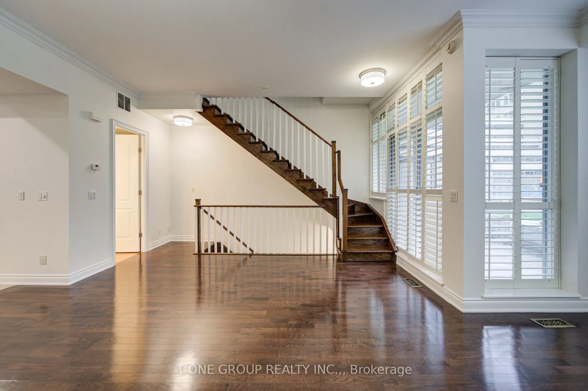 761 Bay Street #TH 8