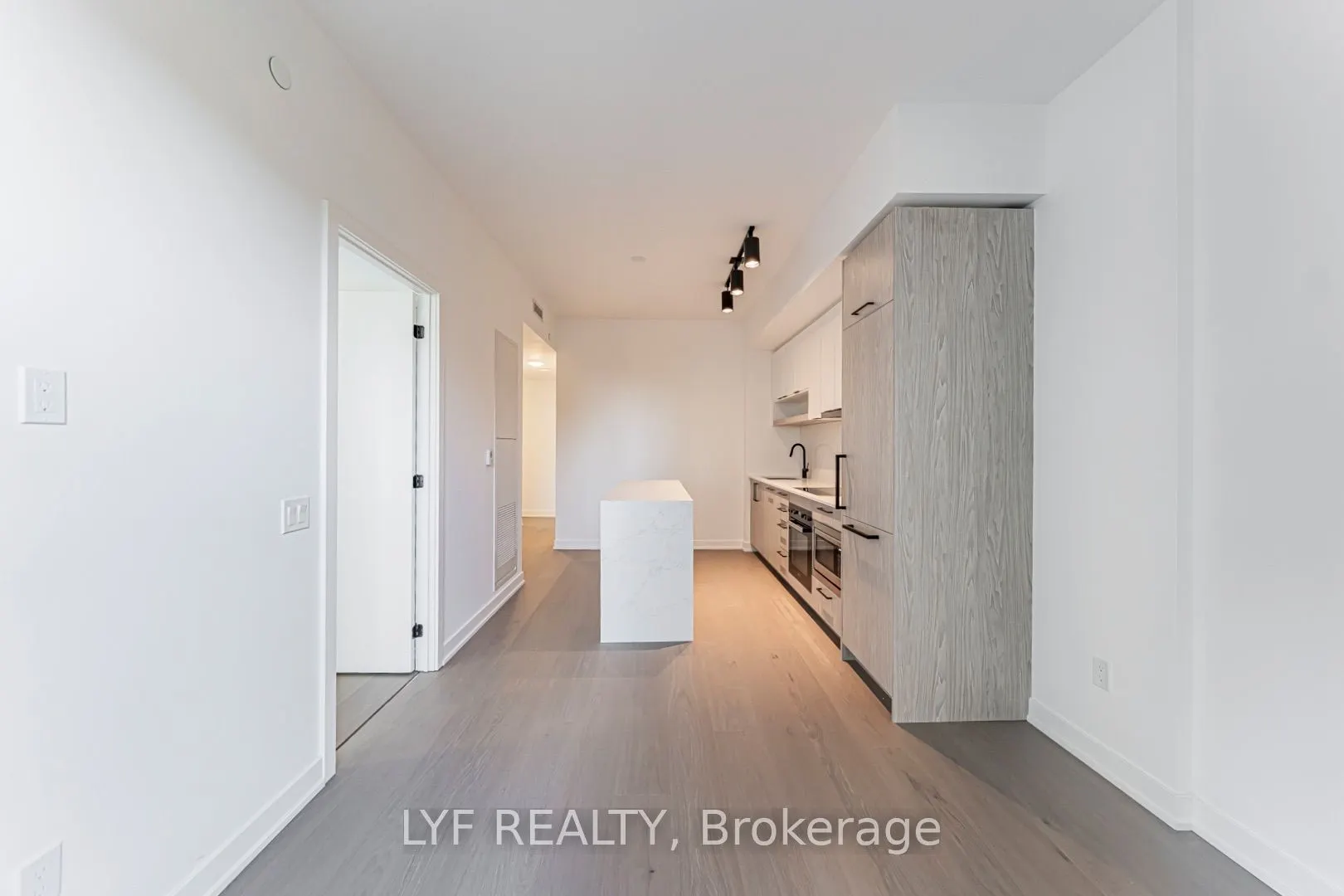 91 Montclair Avenue #826