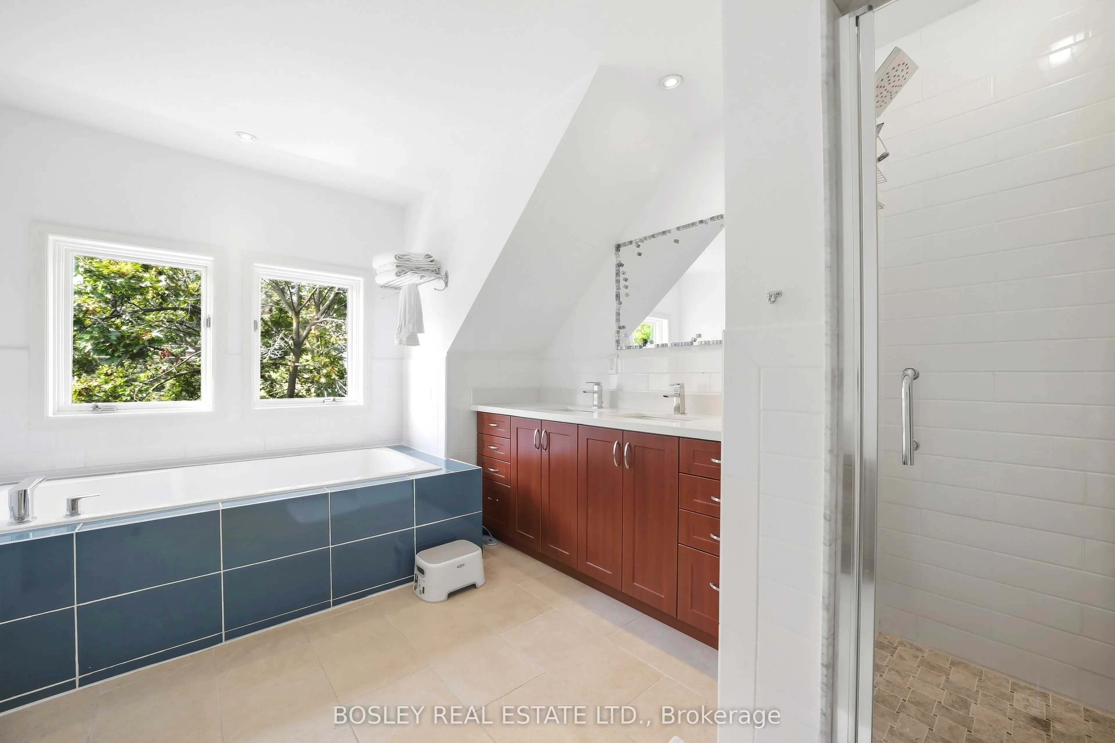123 Havelock Street