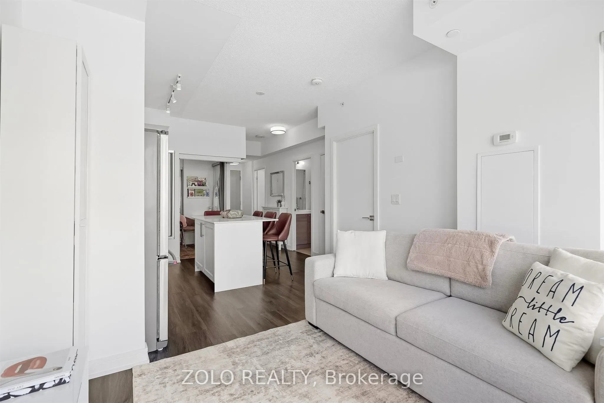 621 Sheppard Avenue E #335