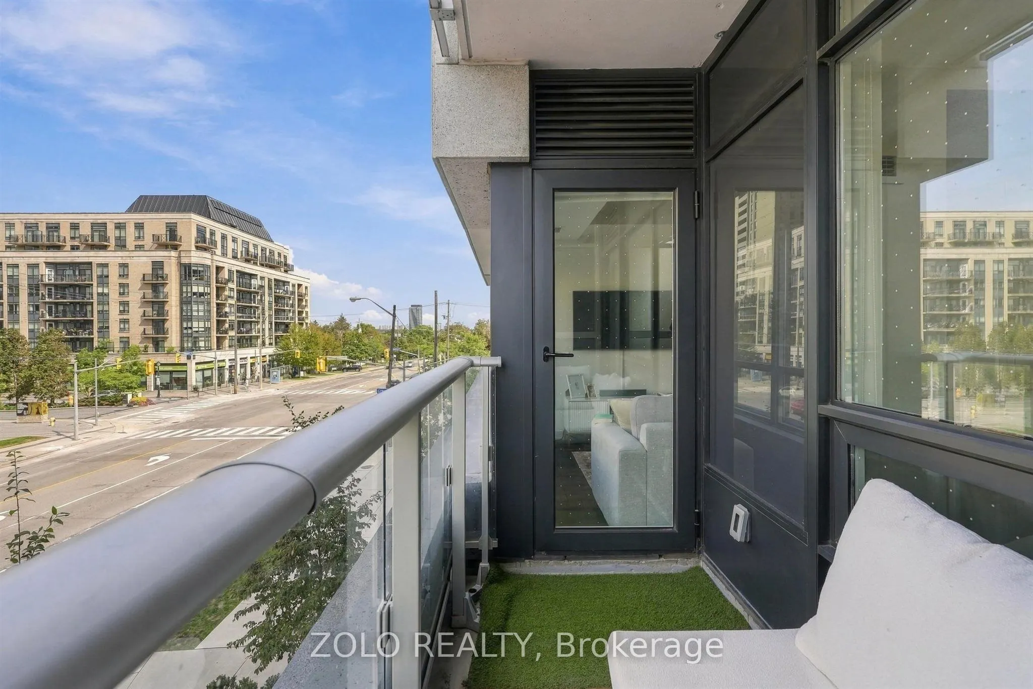 621 Sheppard Avenue E #335