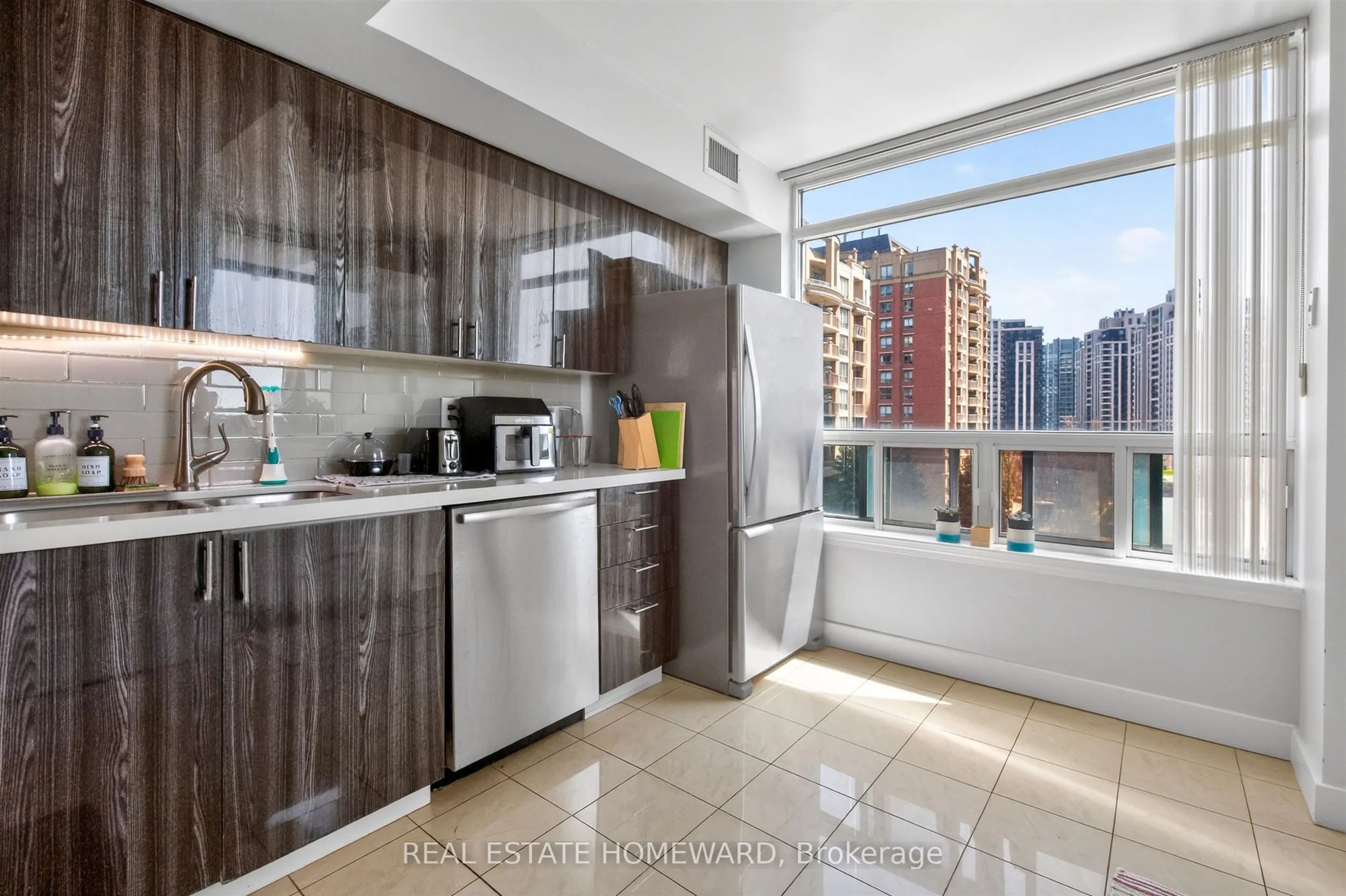 30 Harrison Garden Boulevard #602