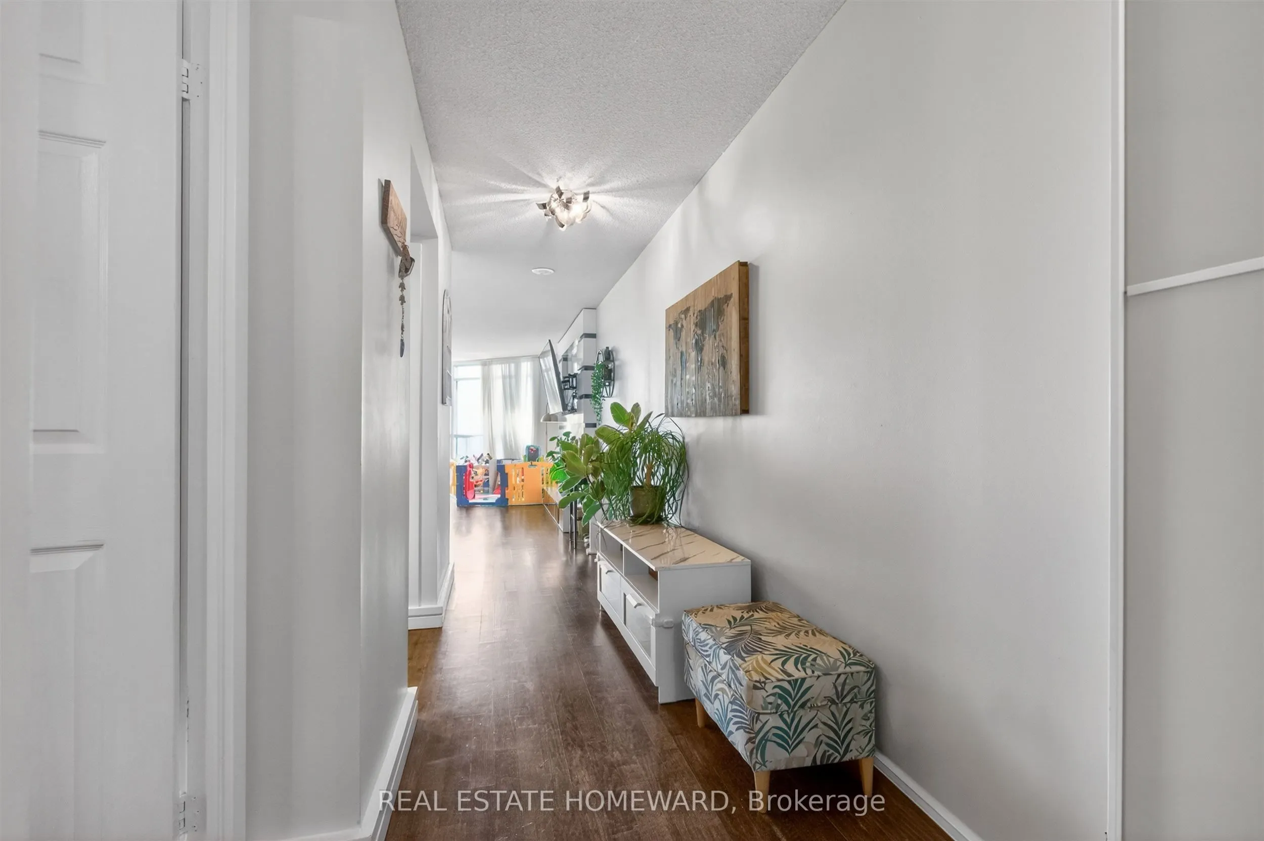 30 Harrison Garden Boulevard #602