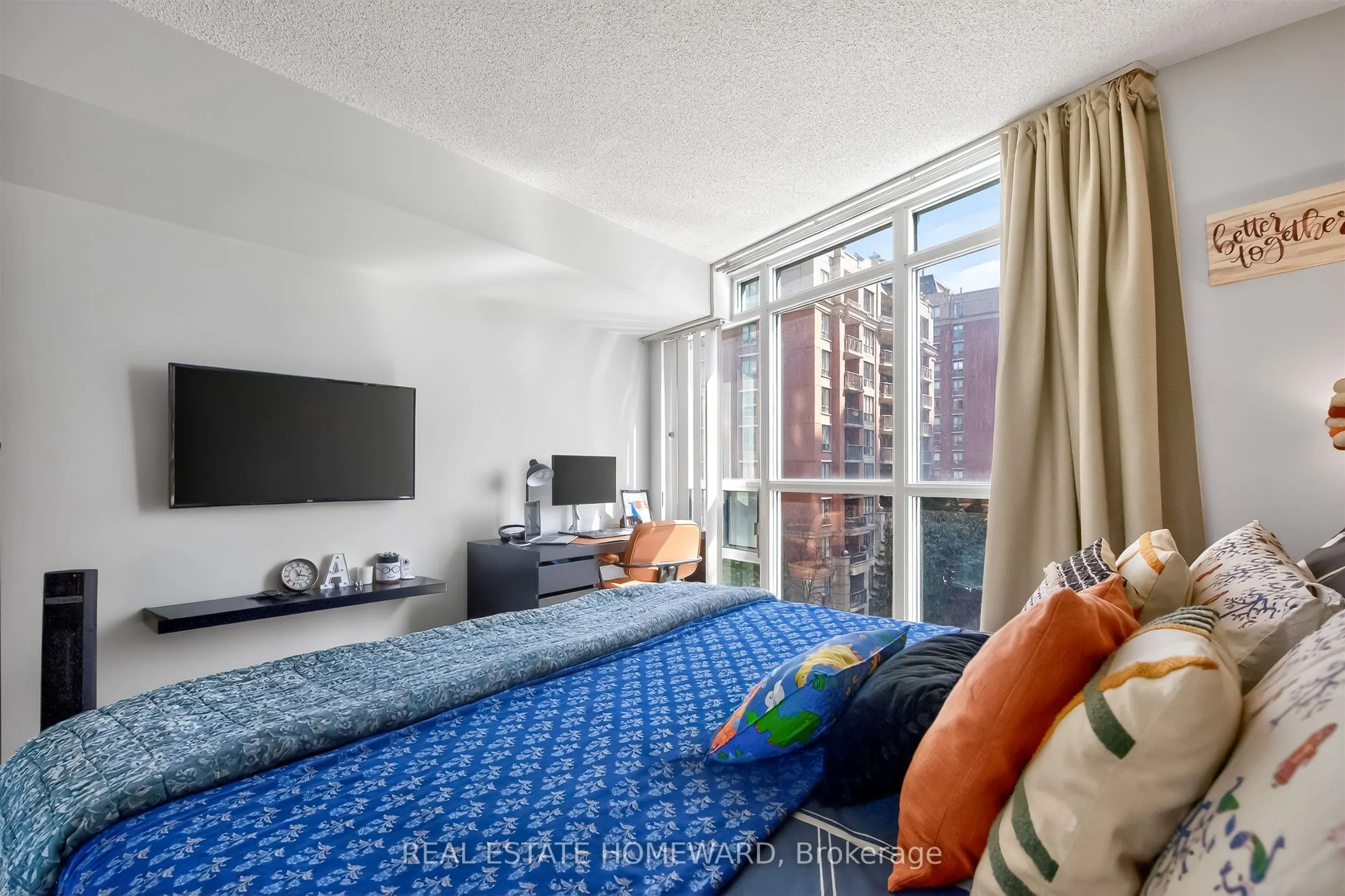 30 Harrison Garden Boulevard #602