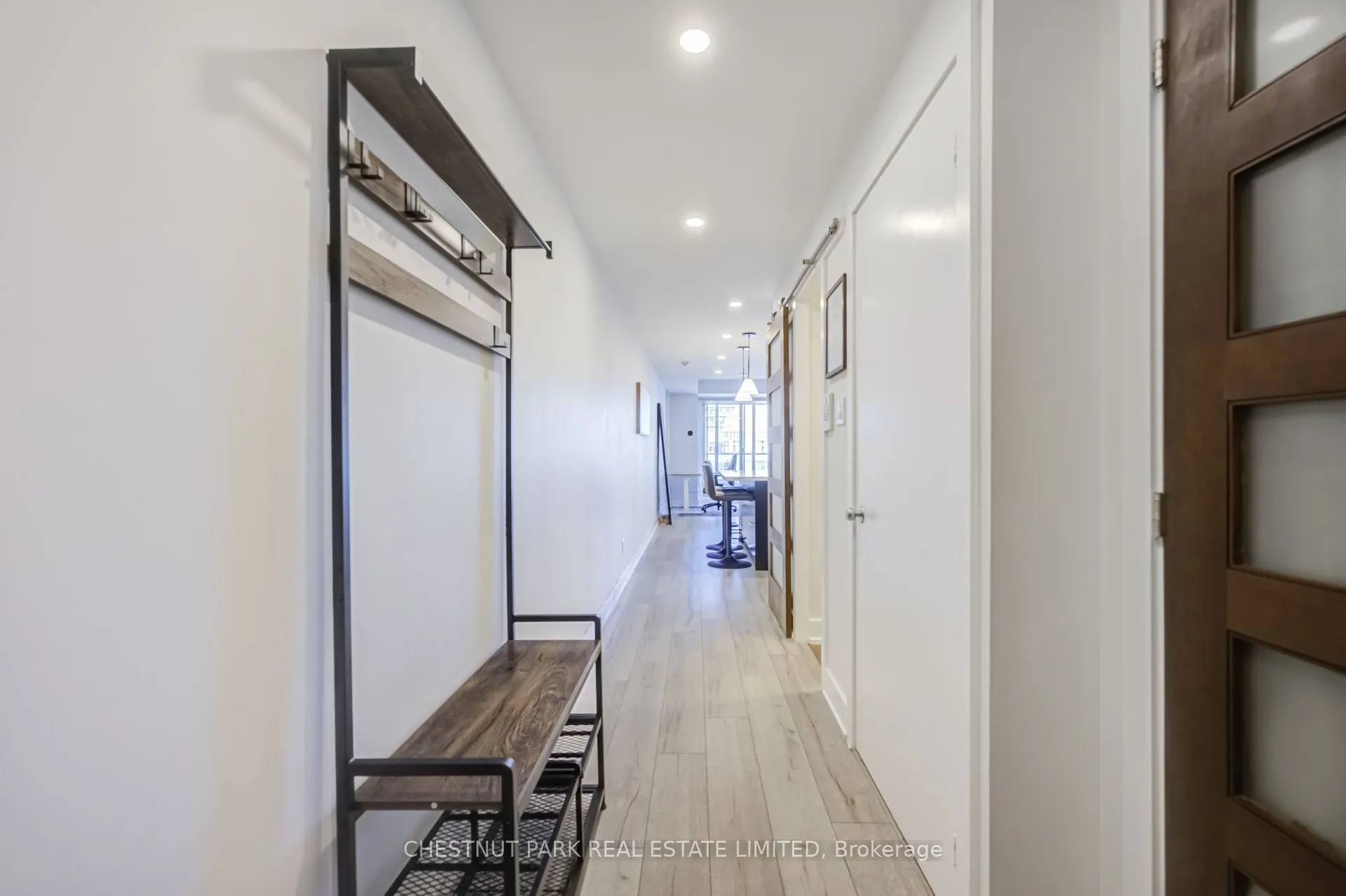 168 King Street E #914