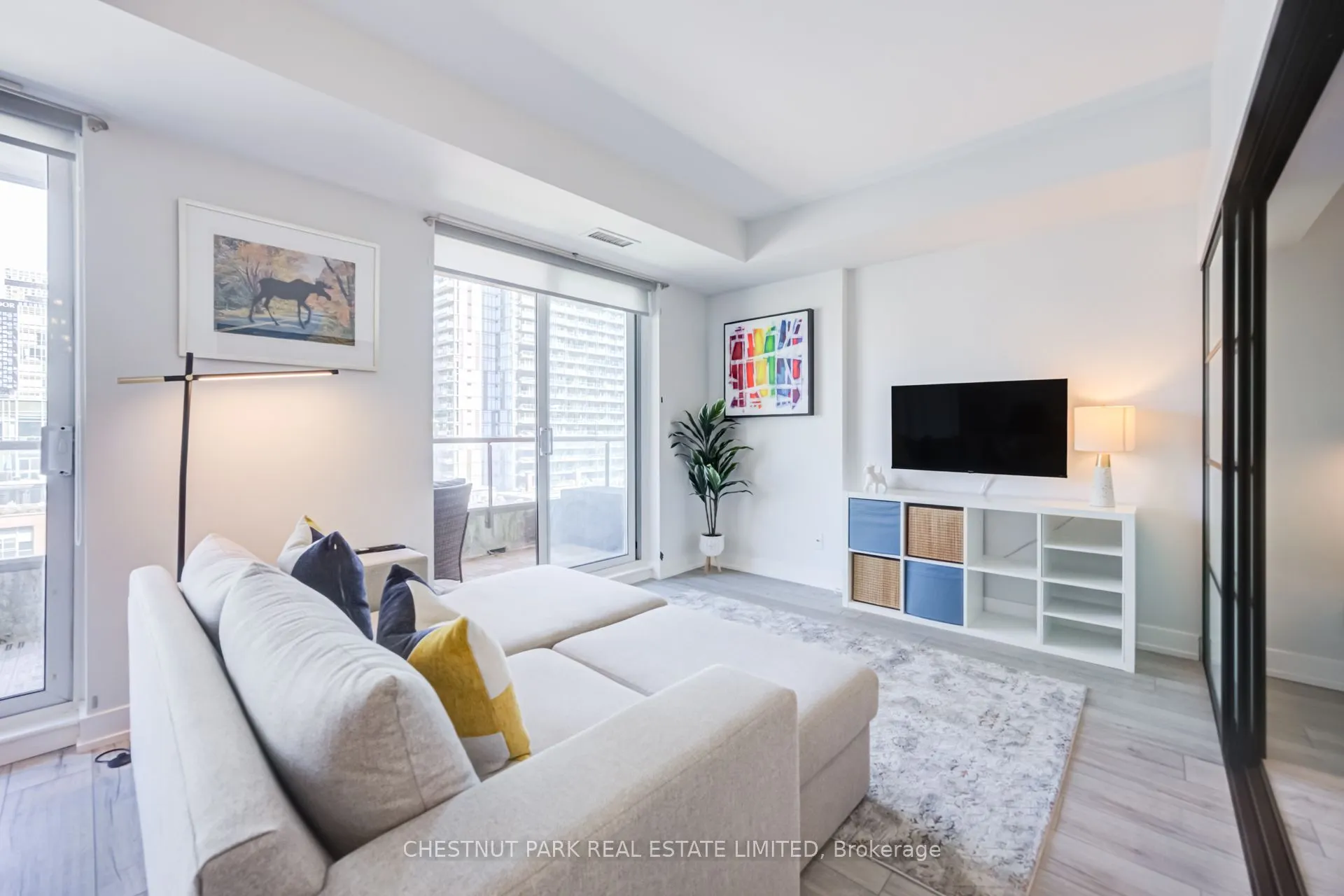 168 King Street E #914
