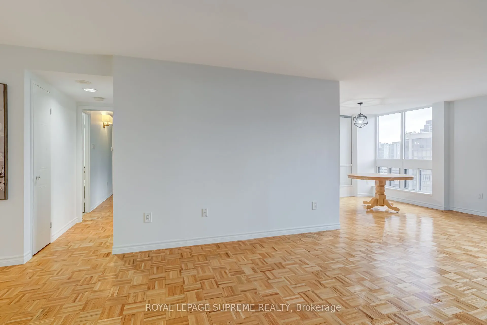 5 Kenneth Avenue #1804