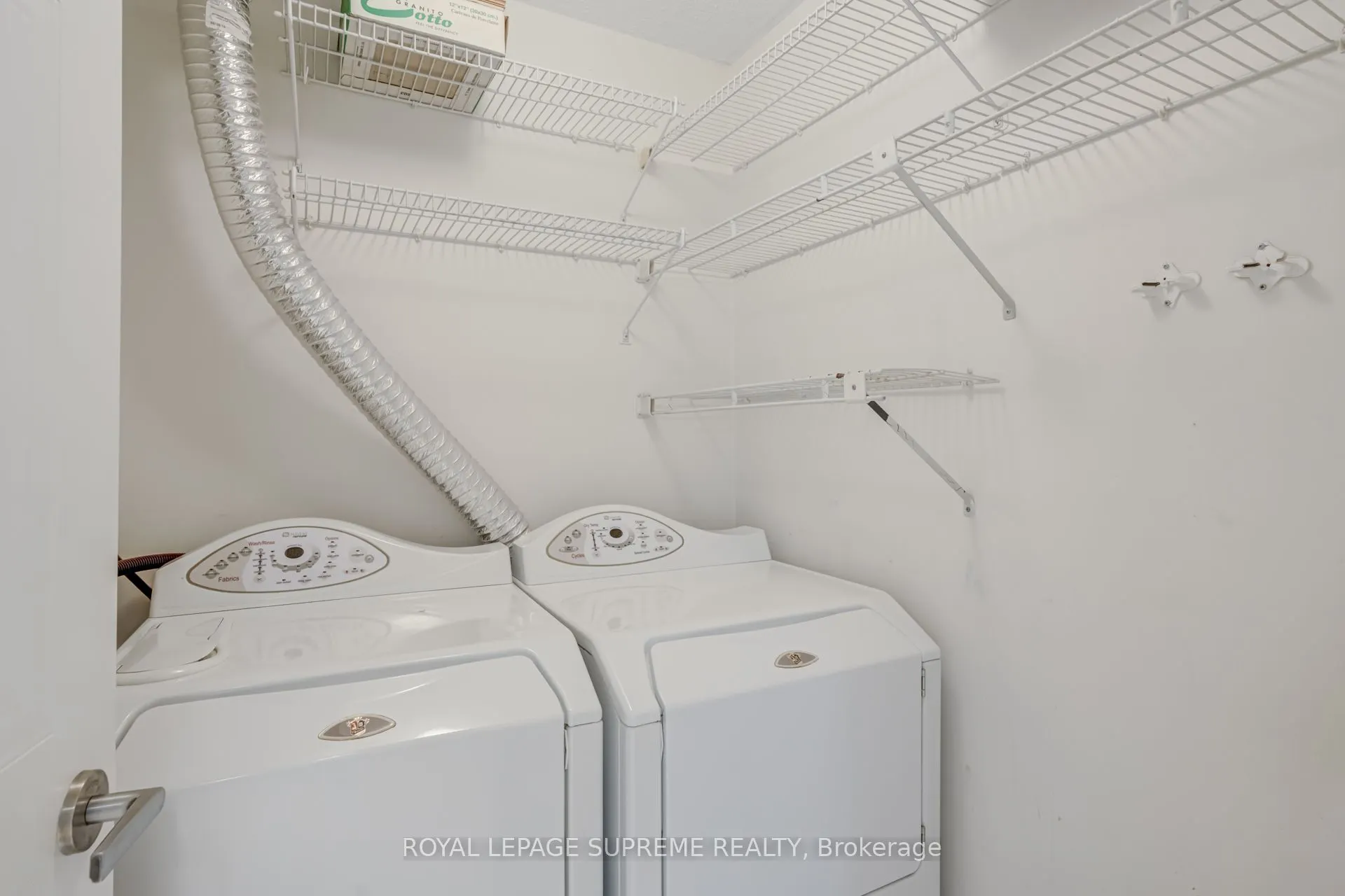 5 Kenneth Avenue #1804