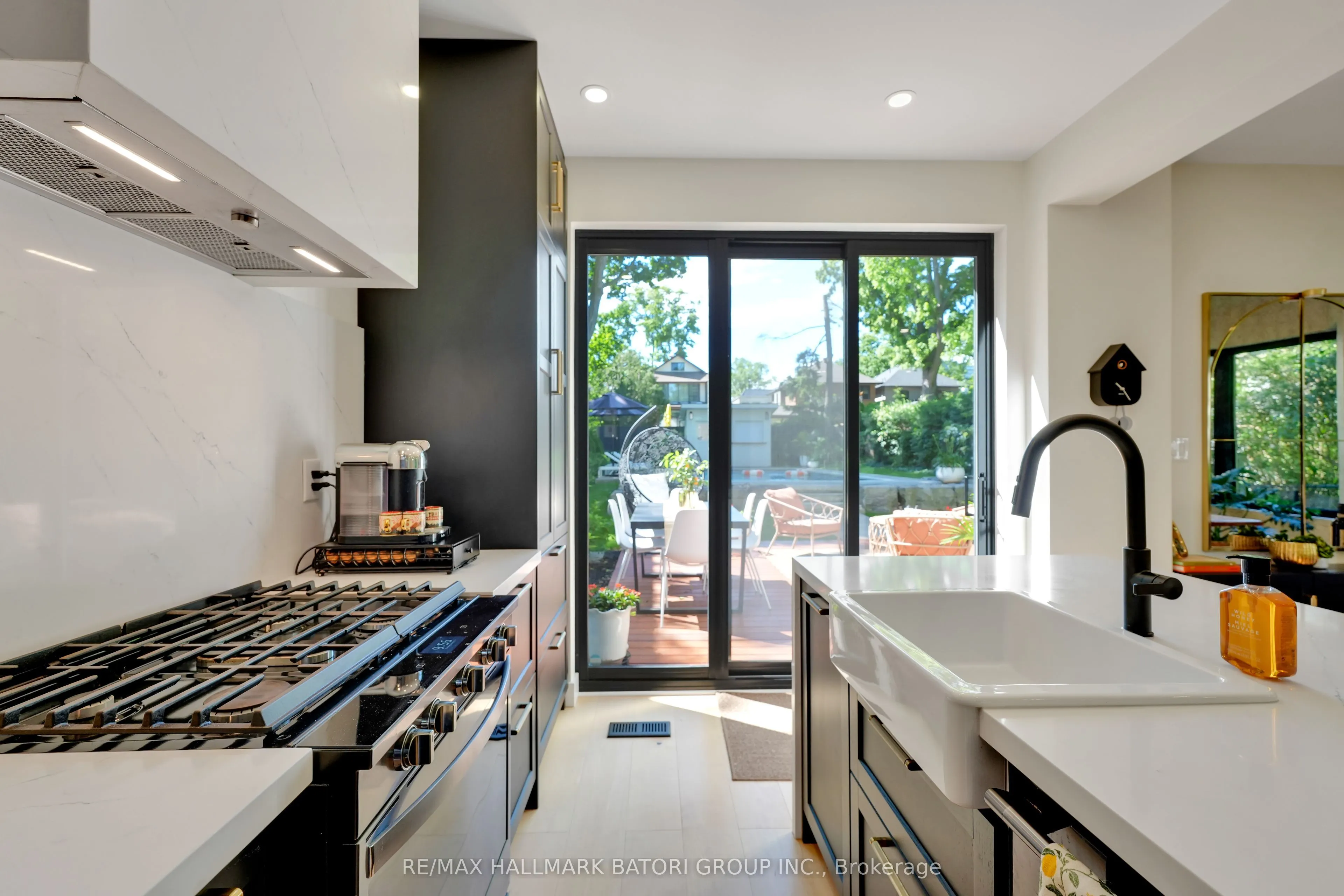 255 Blythwood Road