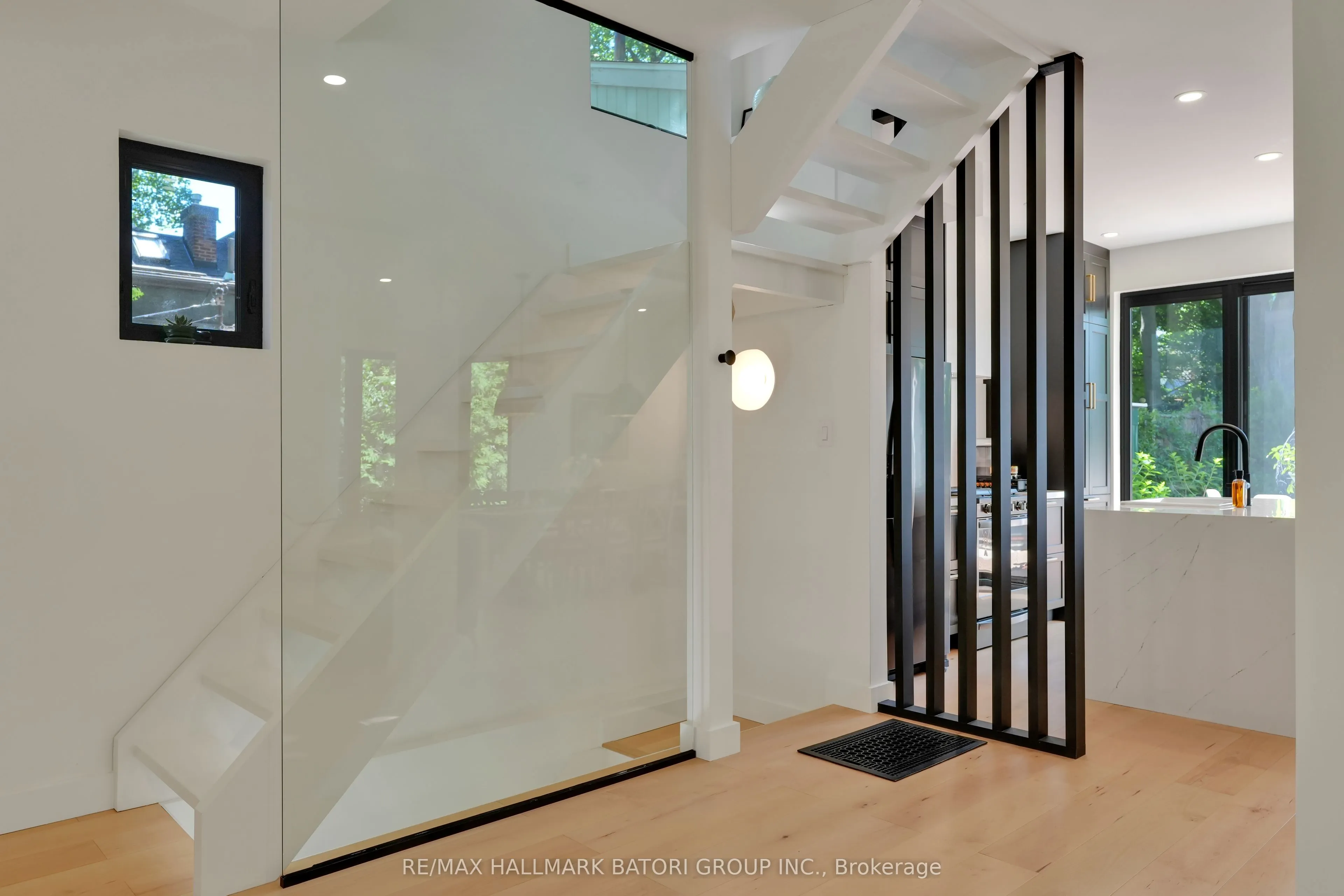 255 Blythwood Road