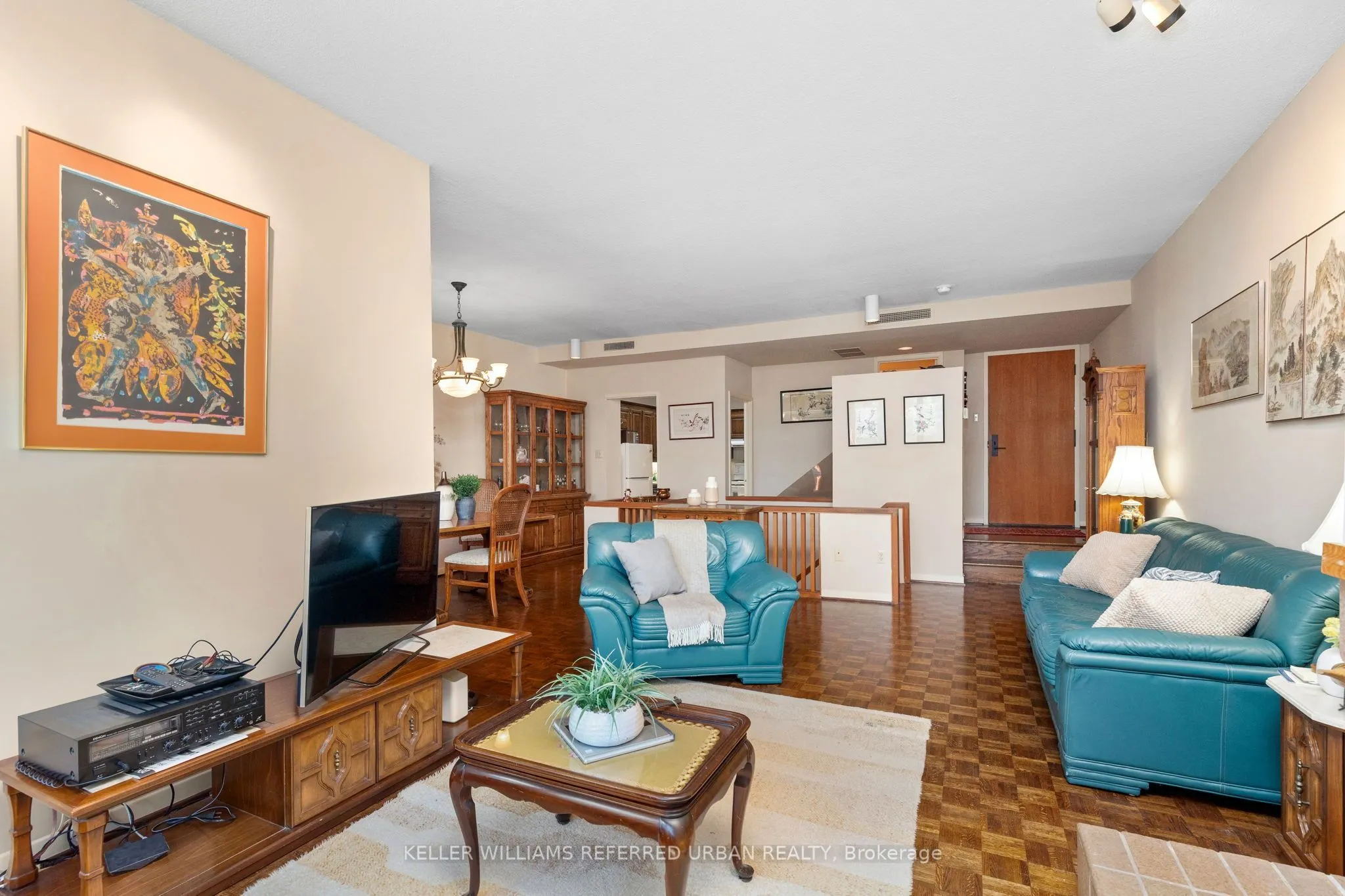 40 Oaklands Avenue #321