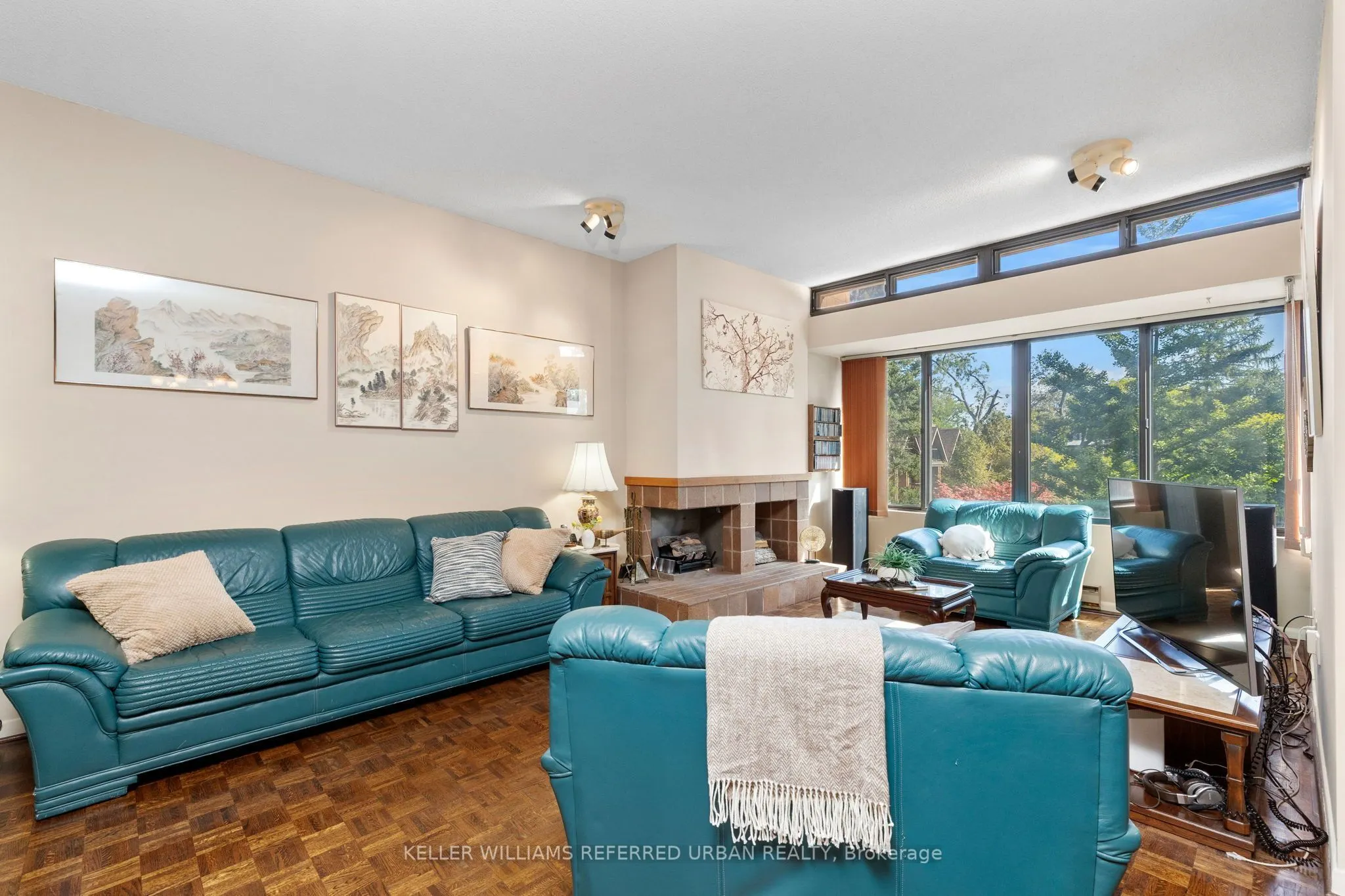 40 Oaklands Avenue #321
