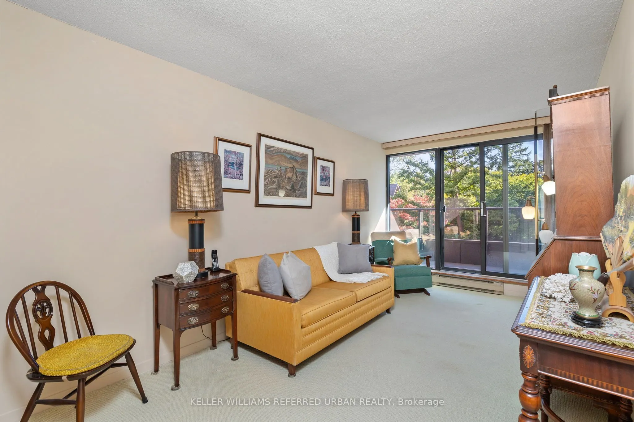 40 Oaklands Avenue #321