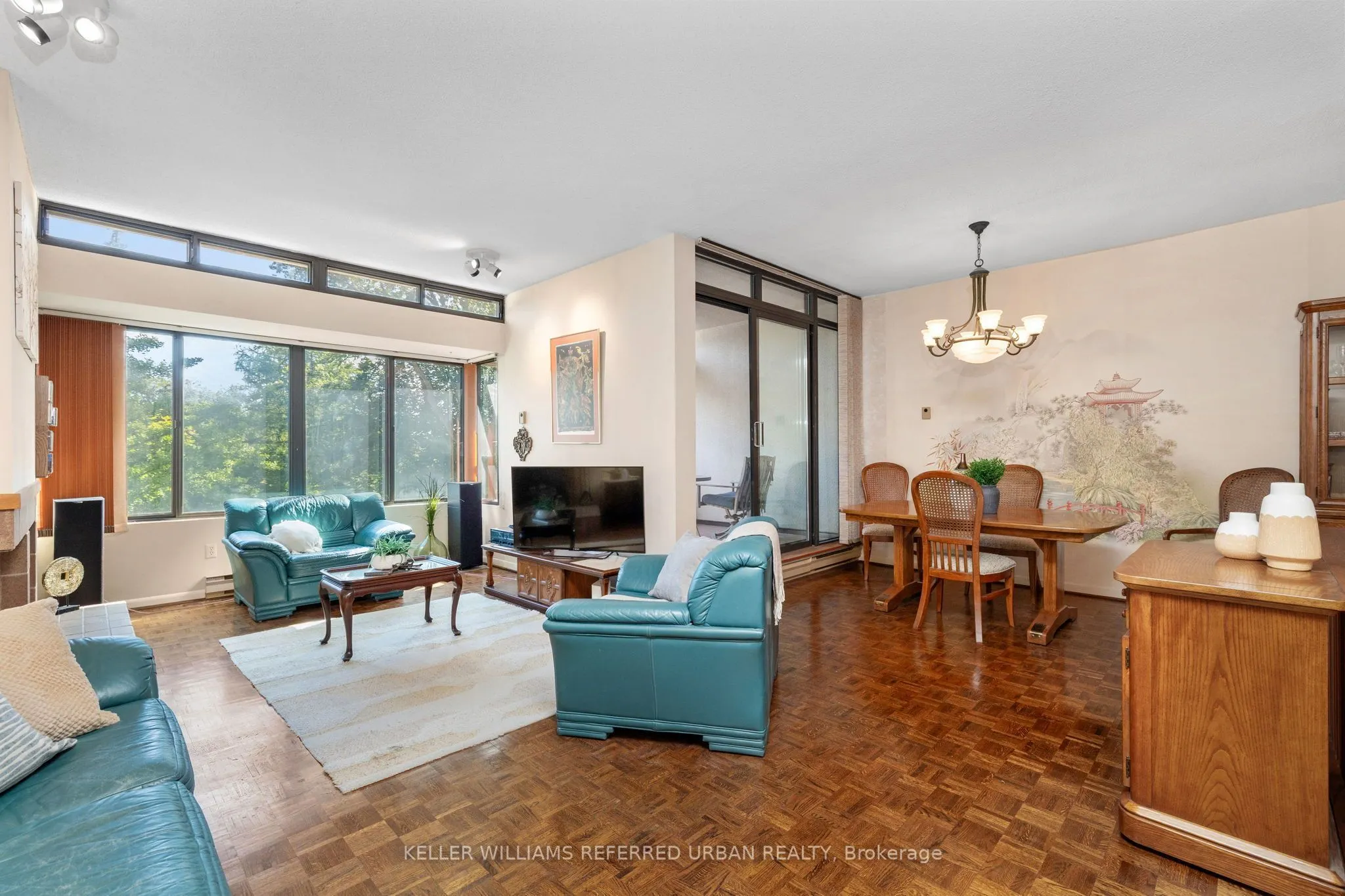 40 Oaklands Avenue #321