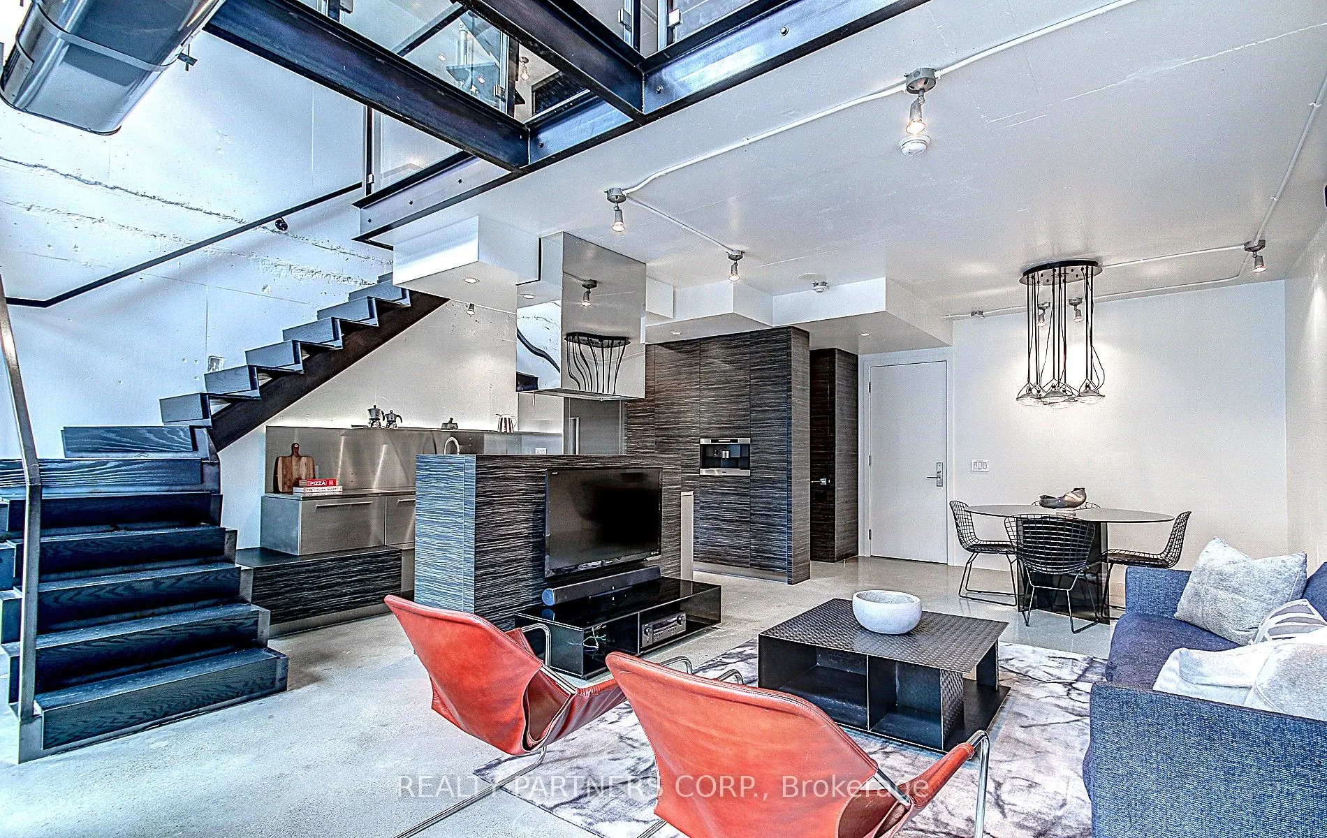 38 The Esplanade Avenue #419