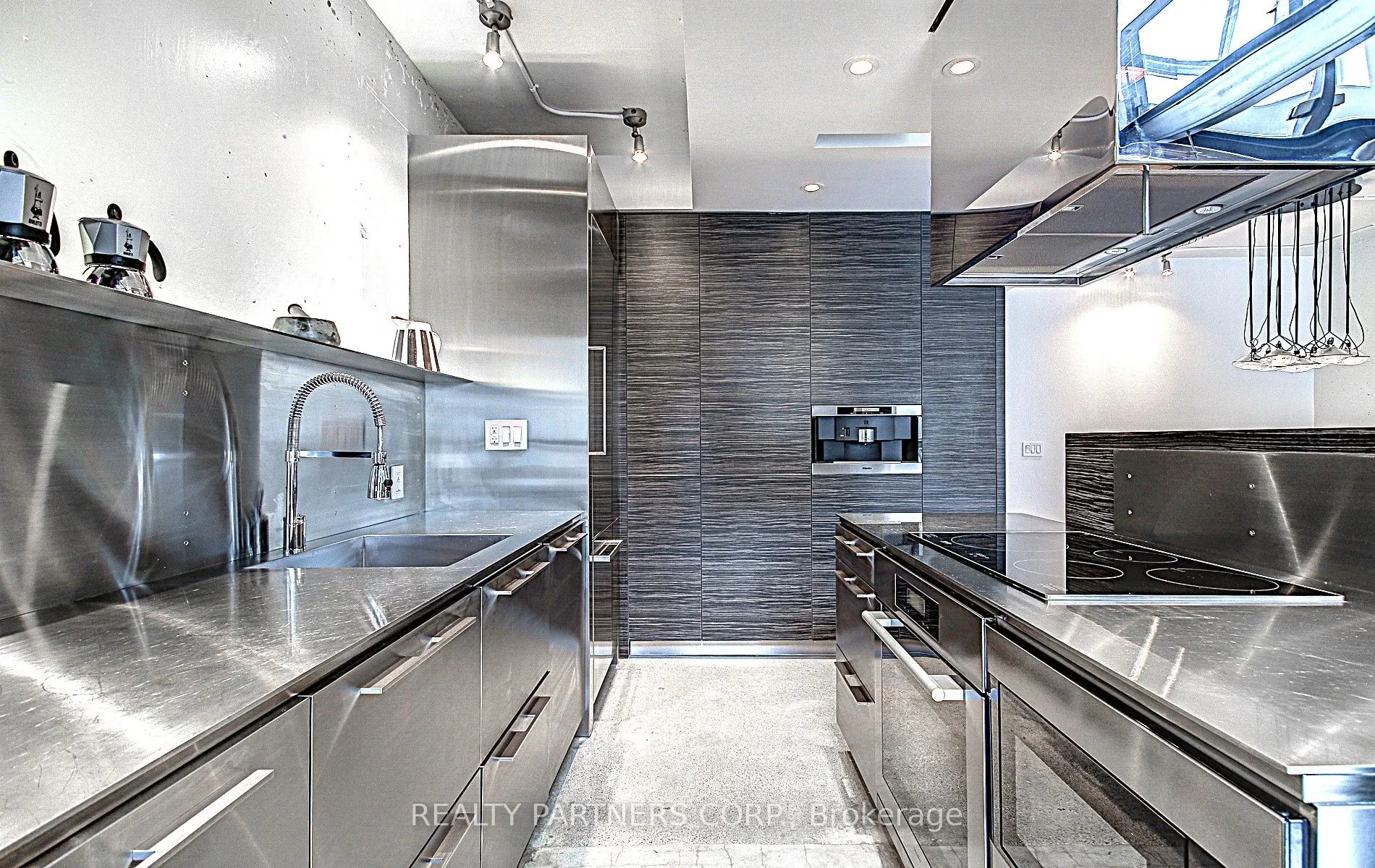 38 The Esplanade Avenue #419