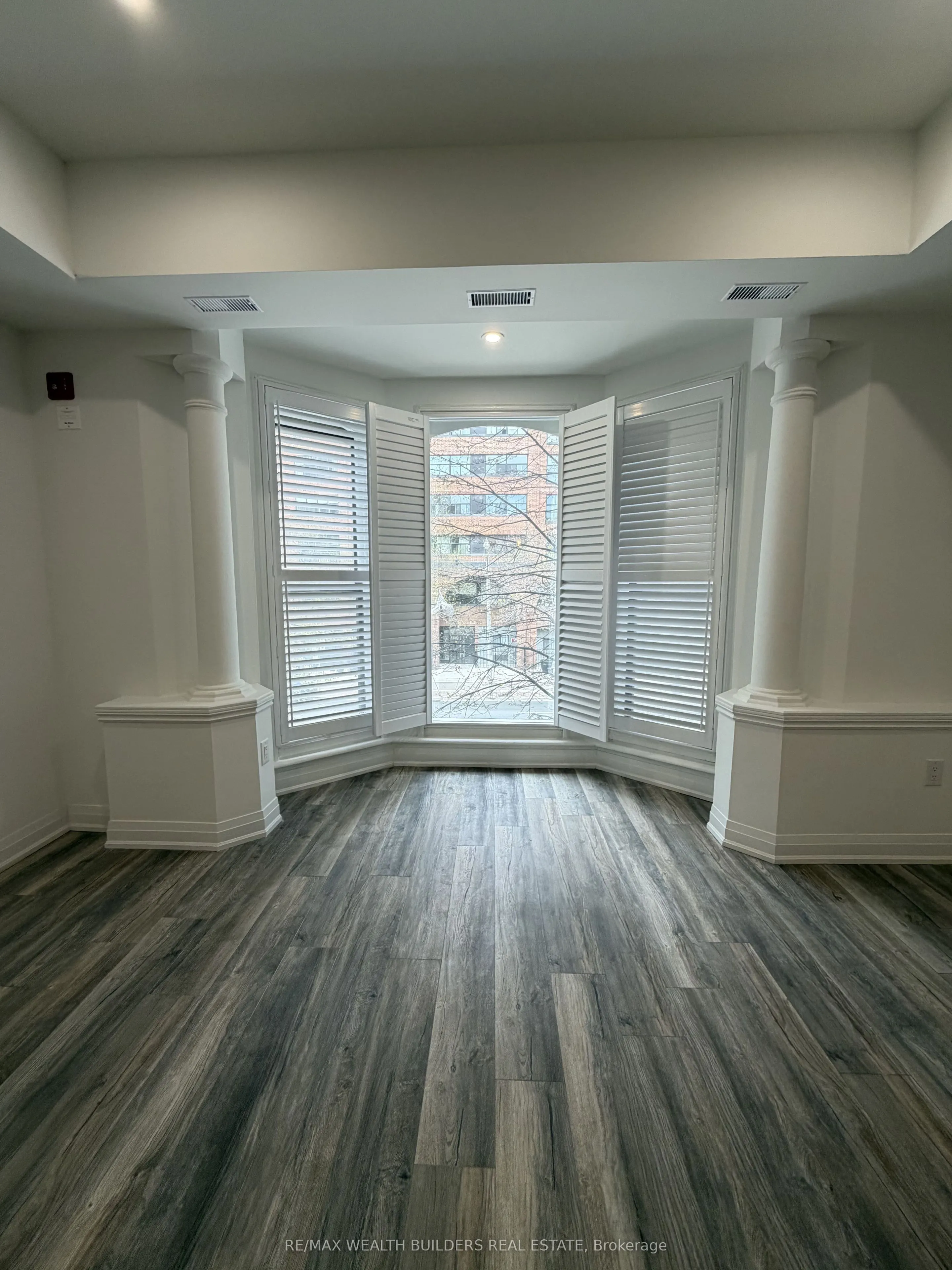215 Jarvis Street #4